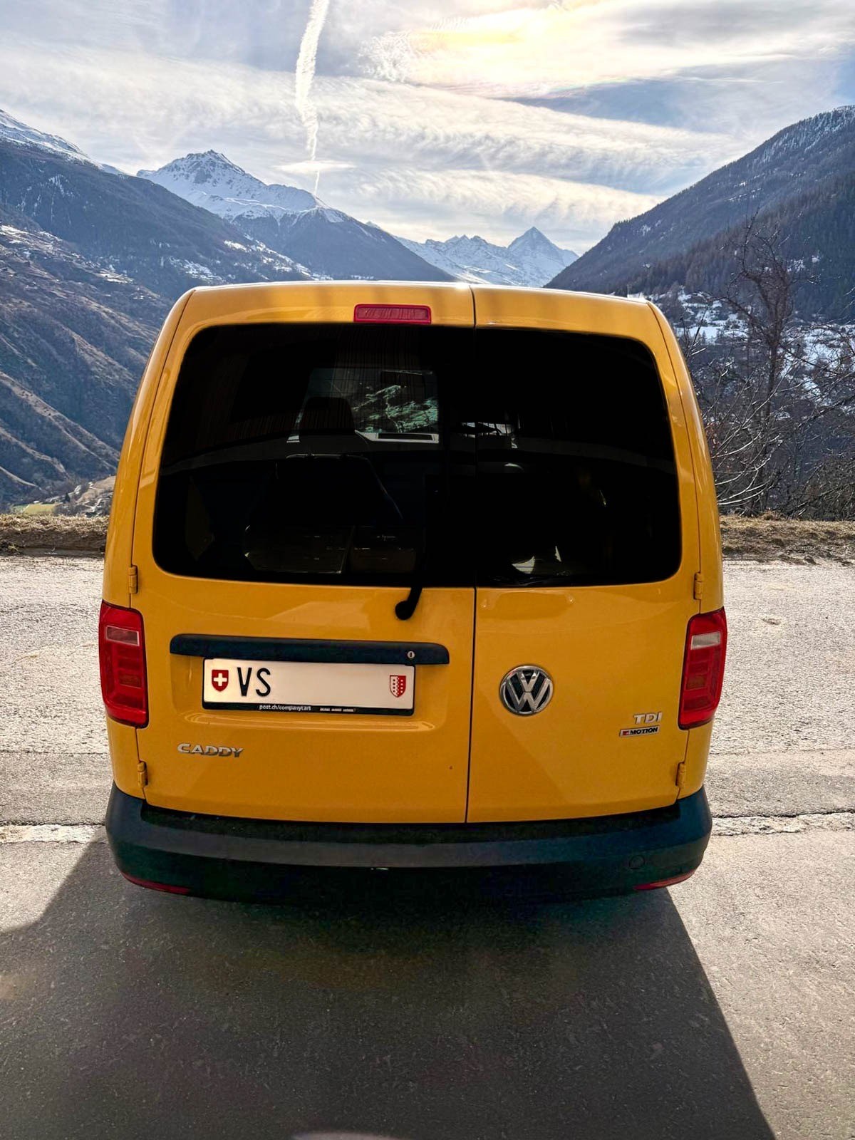 VW Caddy 4Motion aménagé – Mini Camper 2 places-image-7