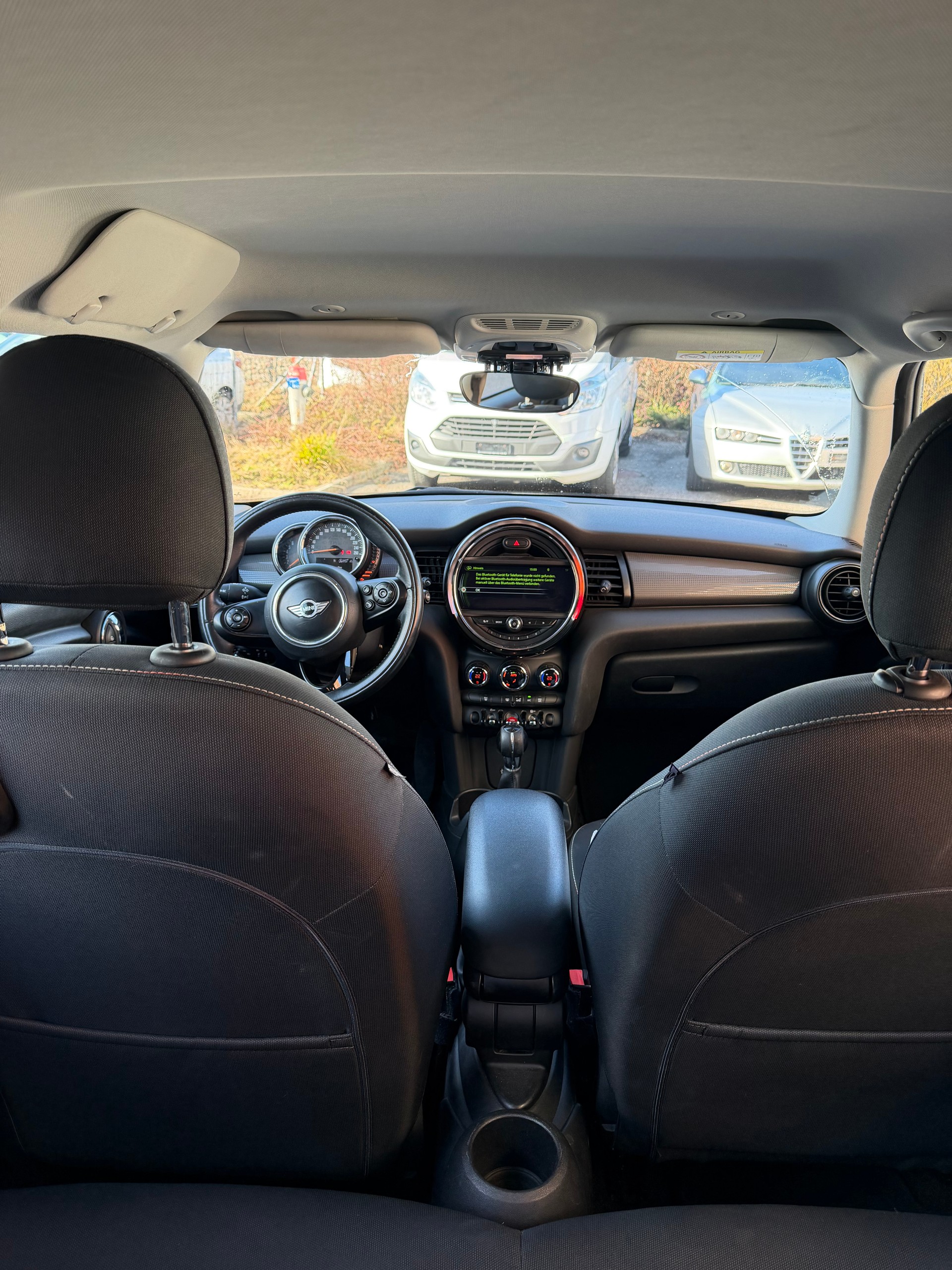 MINI Cooper-image-4