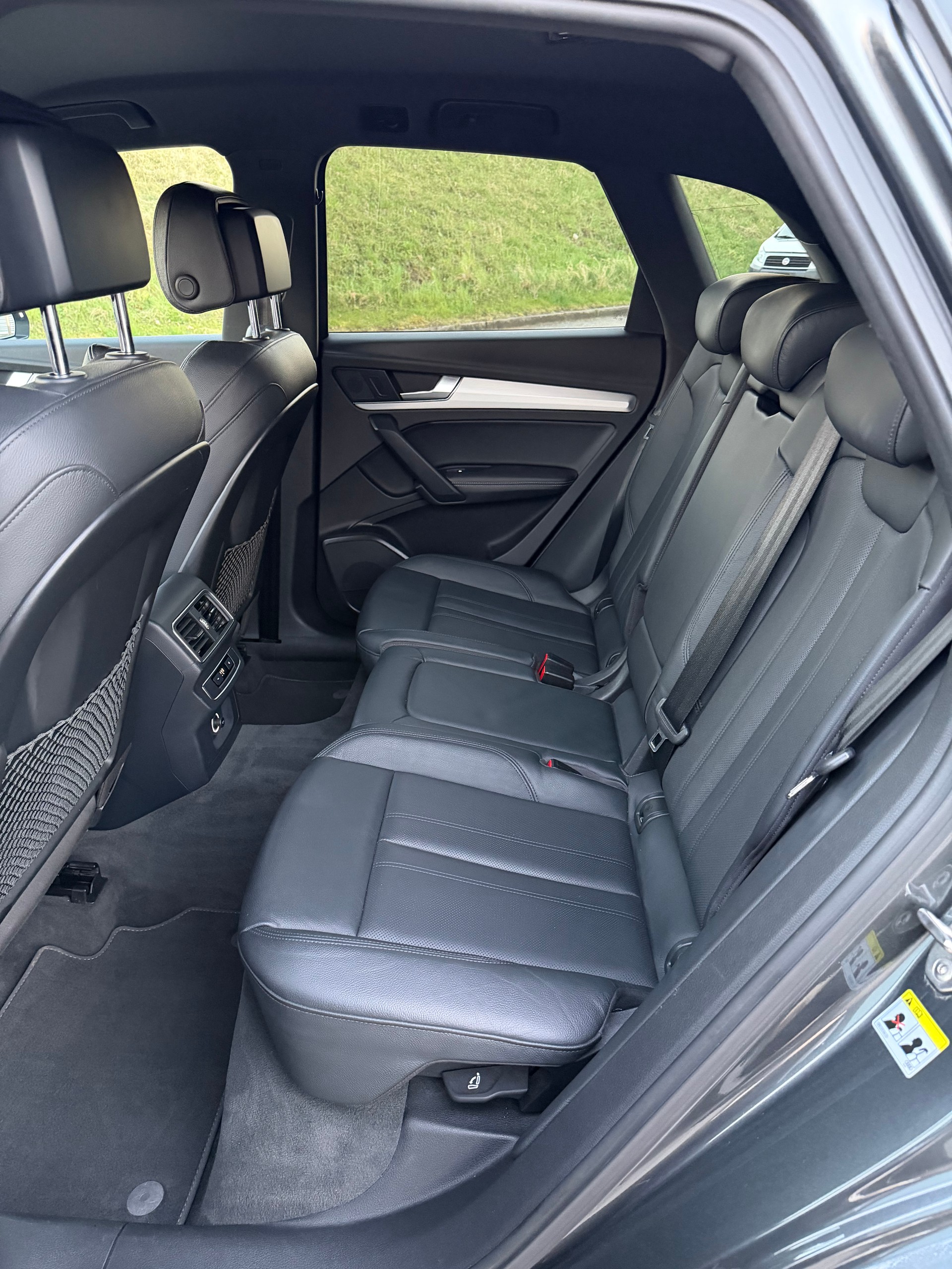 AUDI SQ5 3.0 TFSI quattro S-tronic-image-9