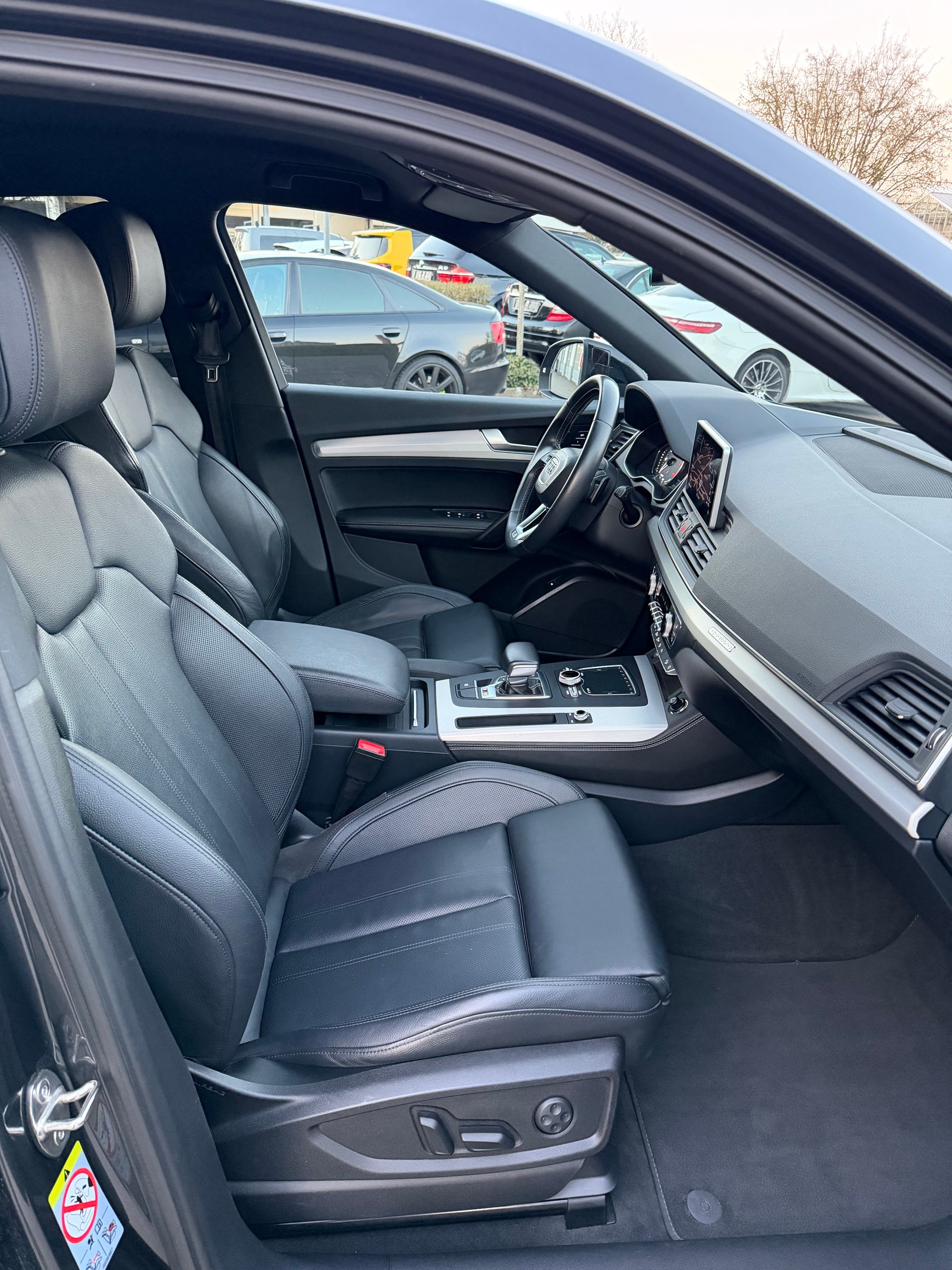 AUDI SQ5 3.0 TFSI quattro S-tronic-image-14