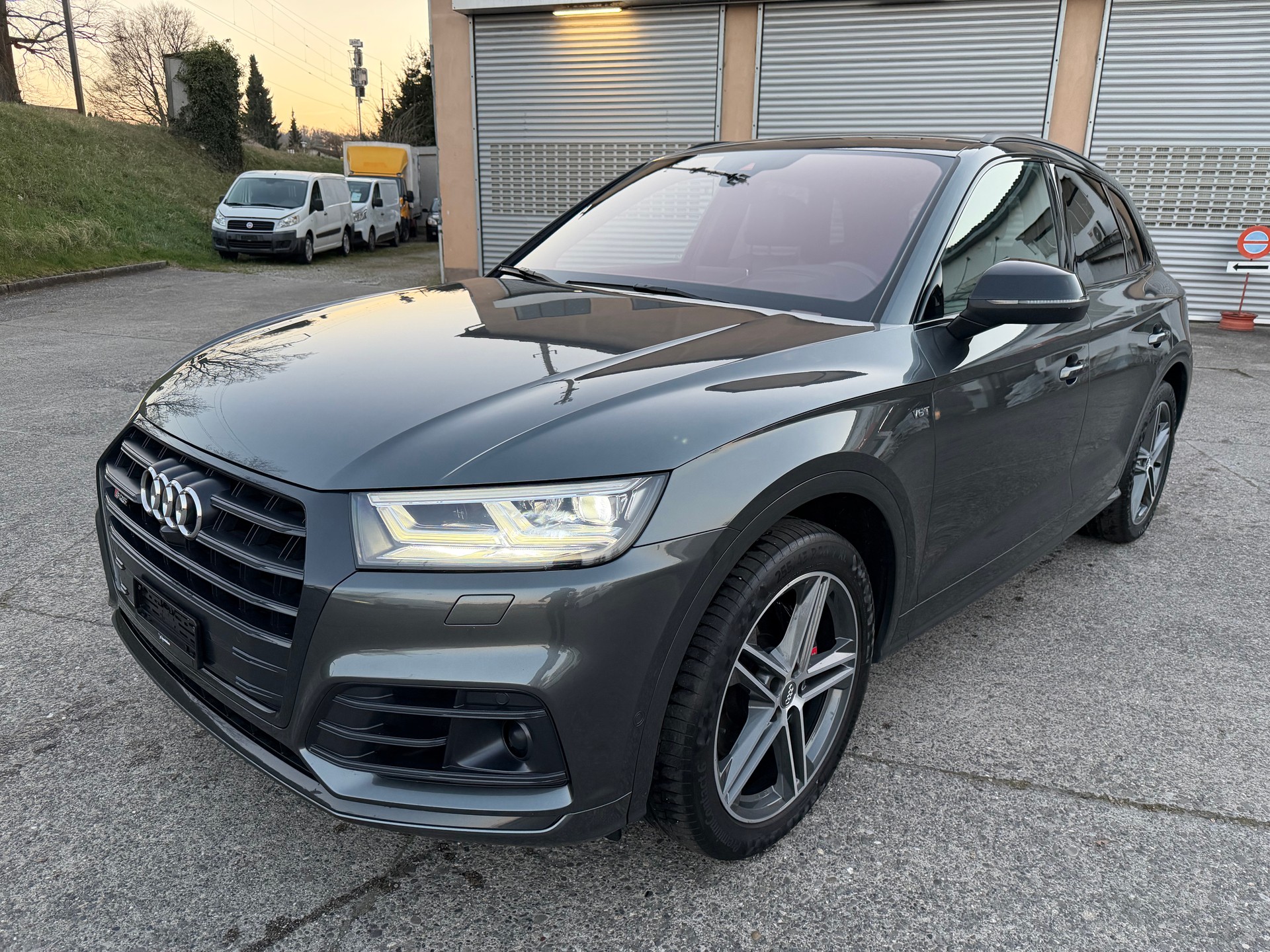 AUDI SQ5 3.0 TFSI quattro S-tronic-image-0