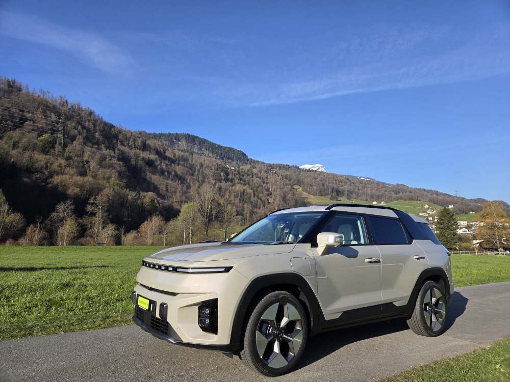 KGM-SsangYong Torres EVX Executive line-image-3