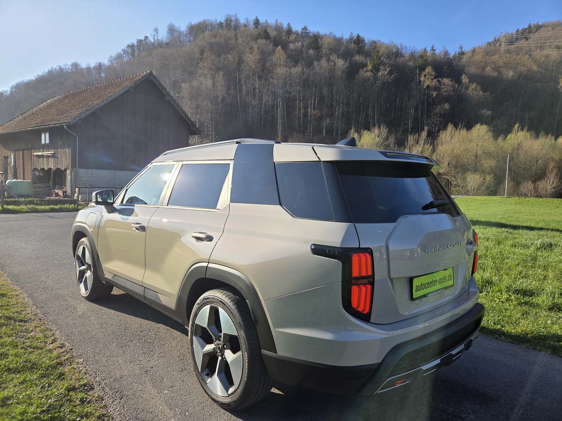 KGM-SsangYong Torres EVX Executive line-image-4
