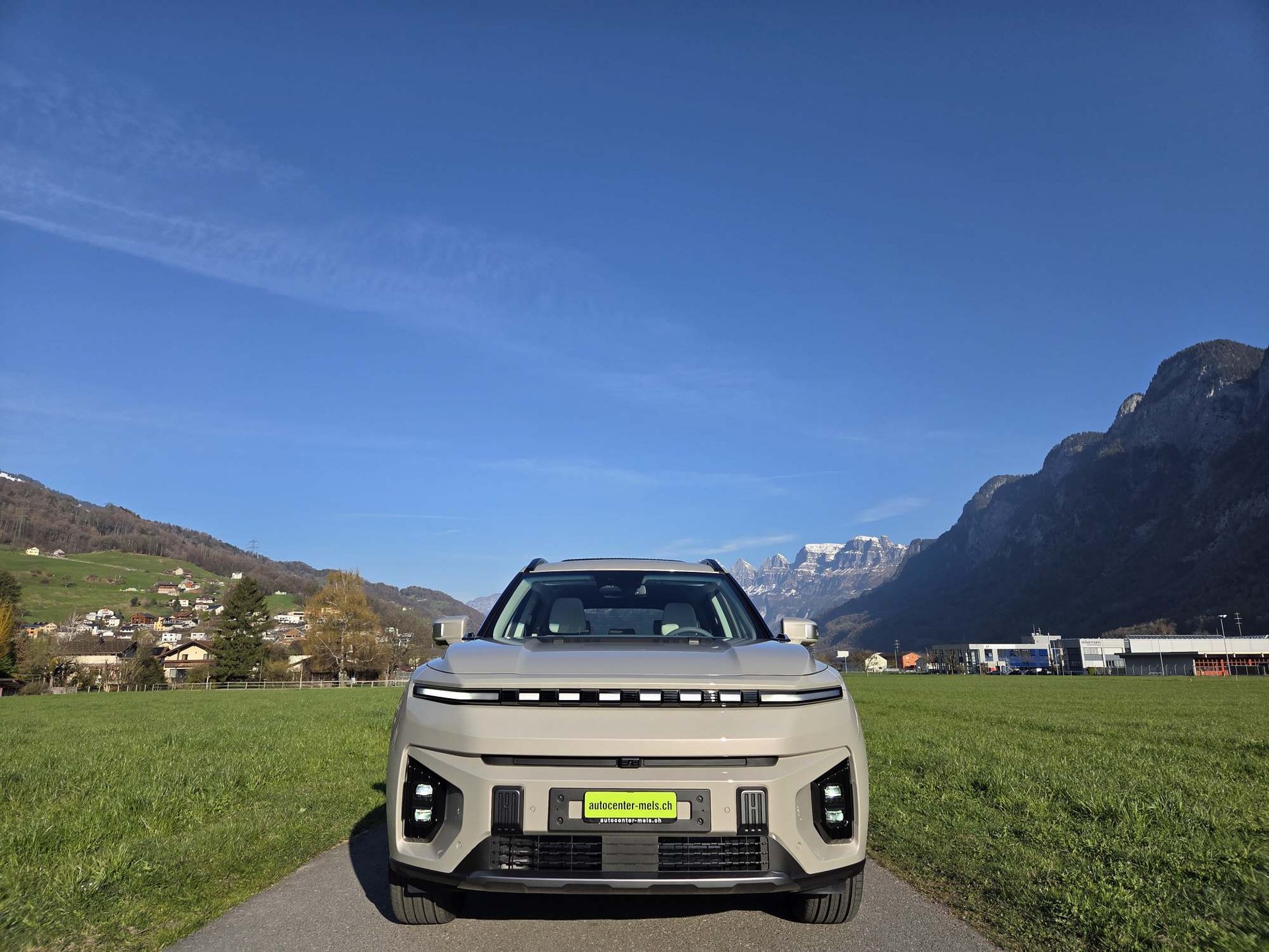 KGM-SsangYong Torres EVX Executive line-image-2