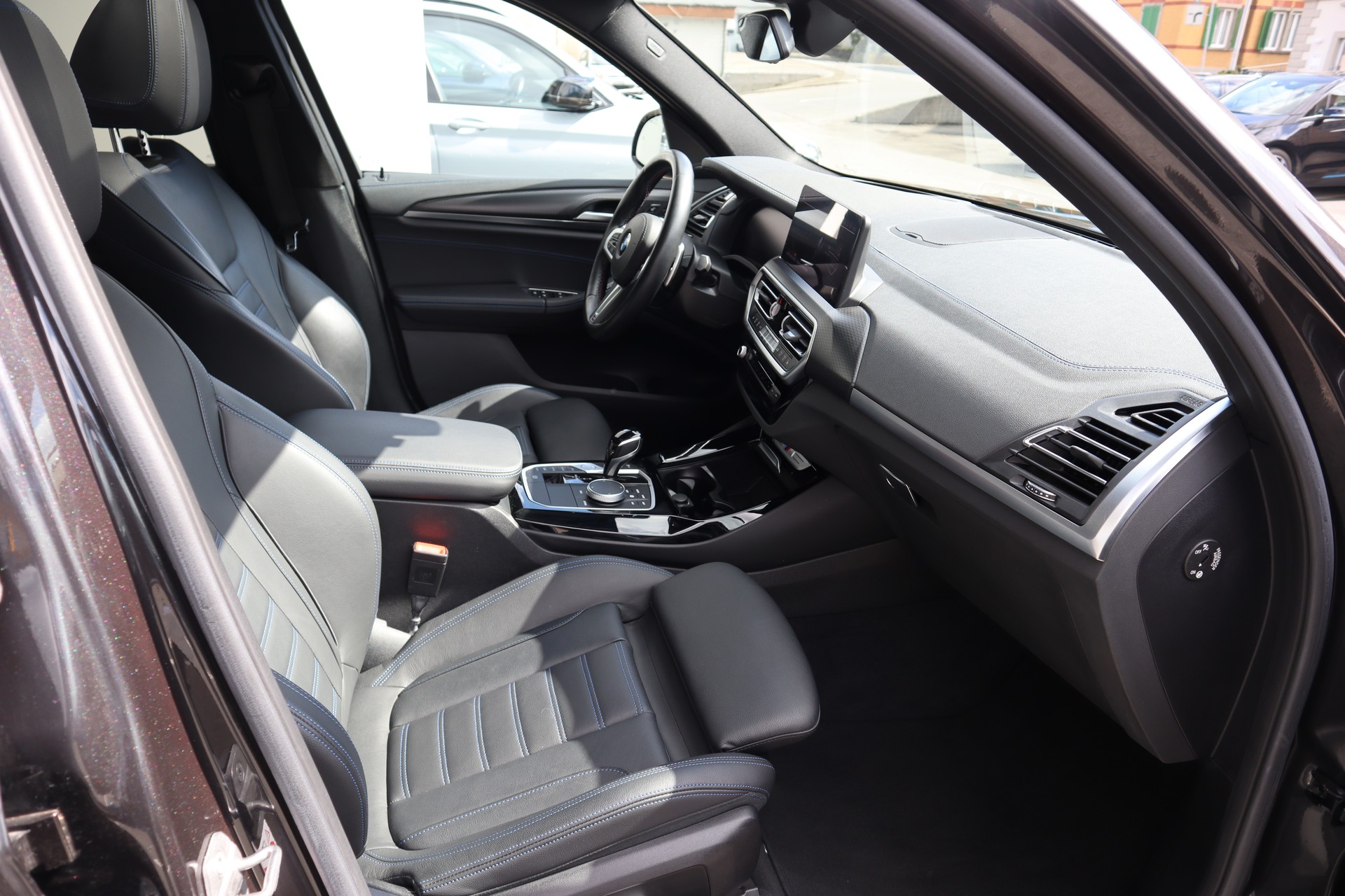 BMW X3 xDrive 48V M40d M-Sportpaket Panoramaglasdach 4x4 Euro 6-image-4