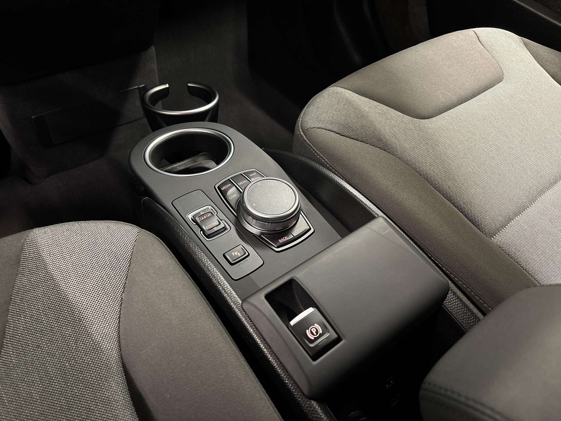 BMW i3 120 Ah-image-16