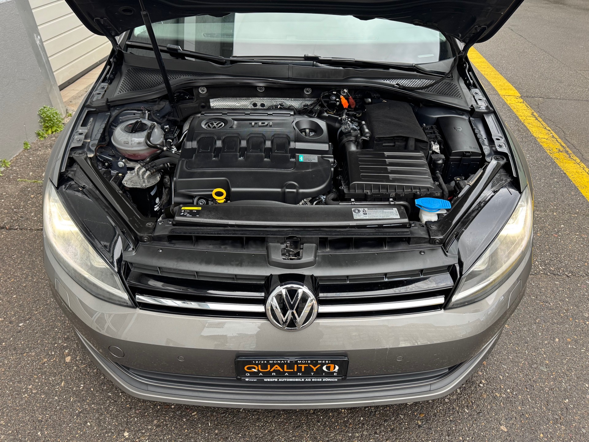 VW Golf 1.6 TDI Comfortline 4Motion-image-13