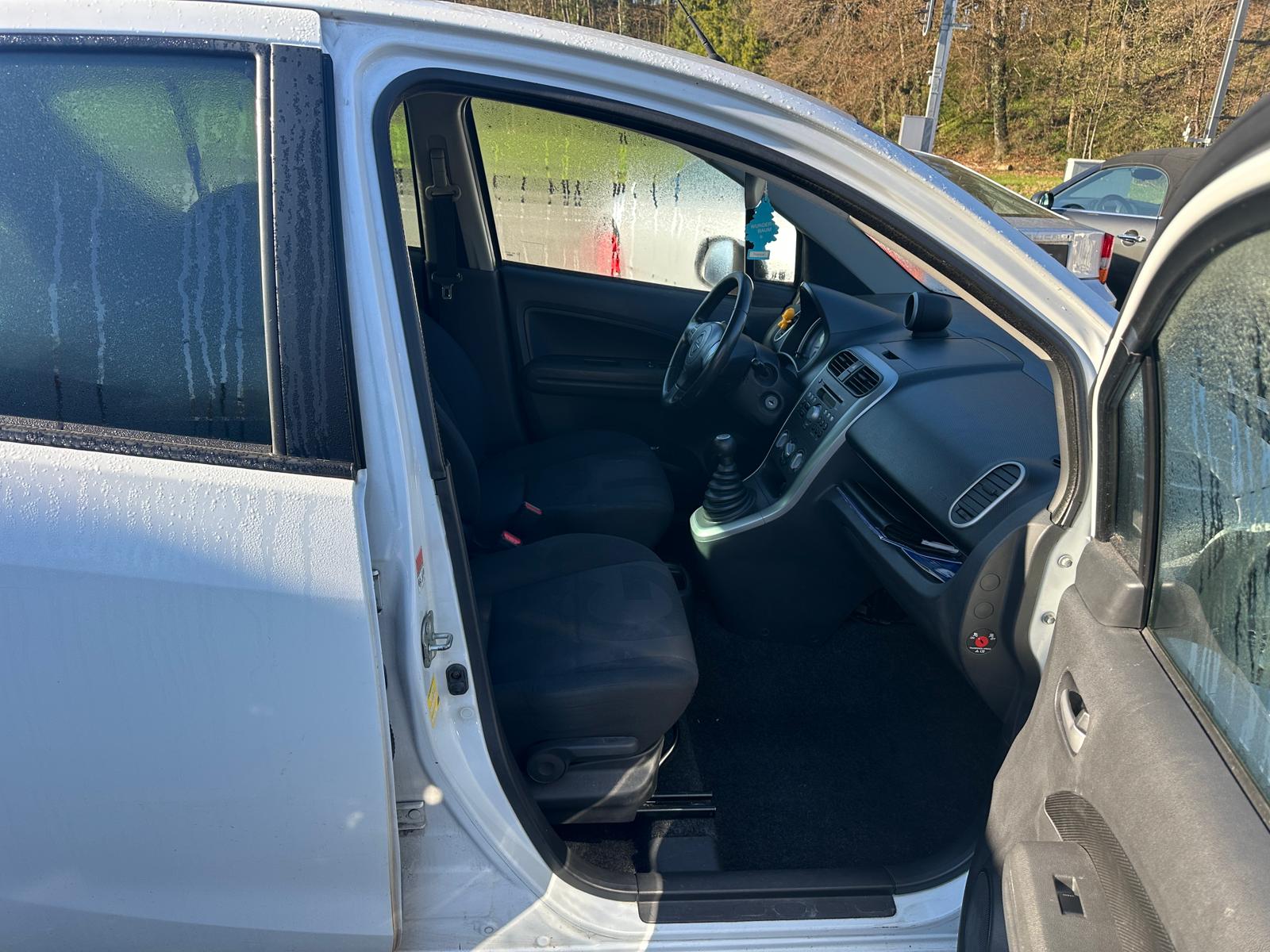 OPEL Agila 1.2 Enjoy-image-12