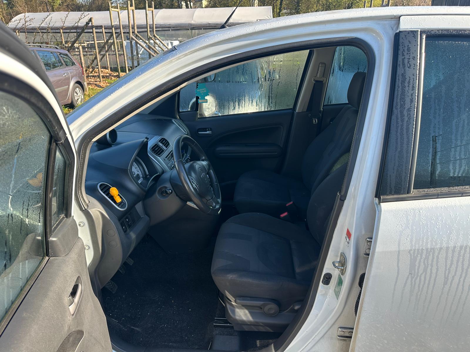 OPEL Agila 1.2 Enjoy-image-9