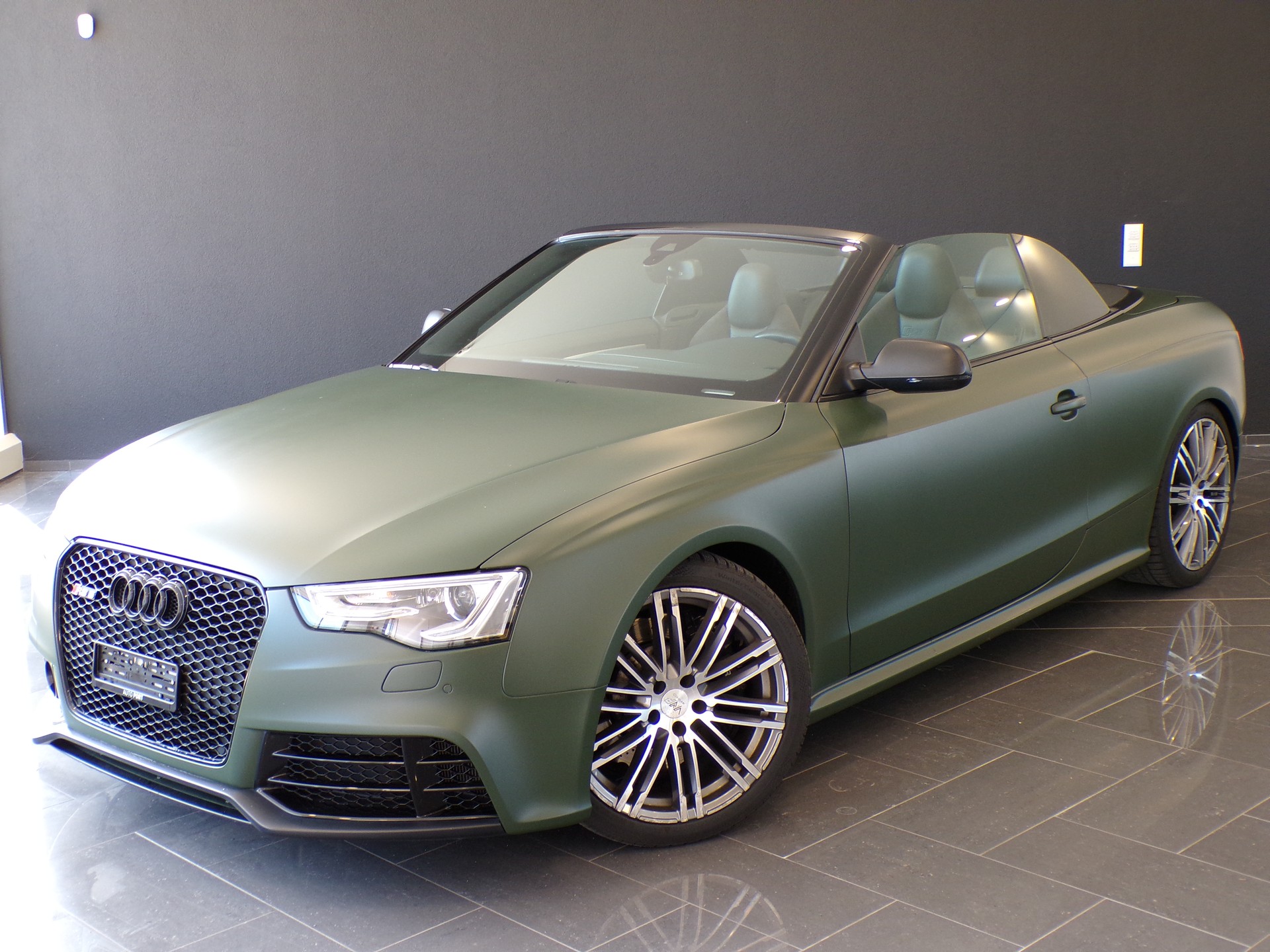 AUDI RS5 Cabrio 4.2 FSI quattro S-tronic