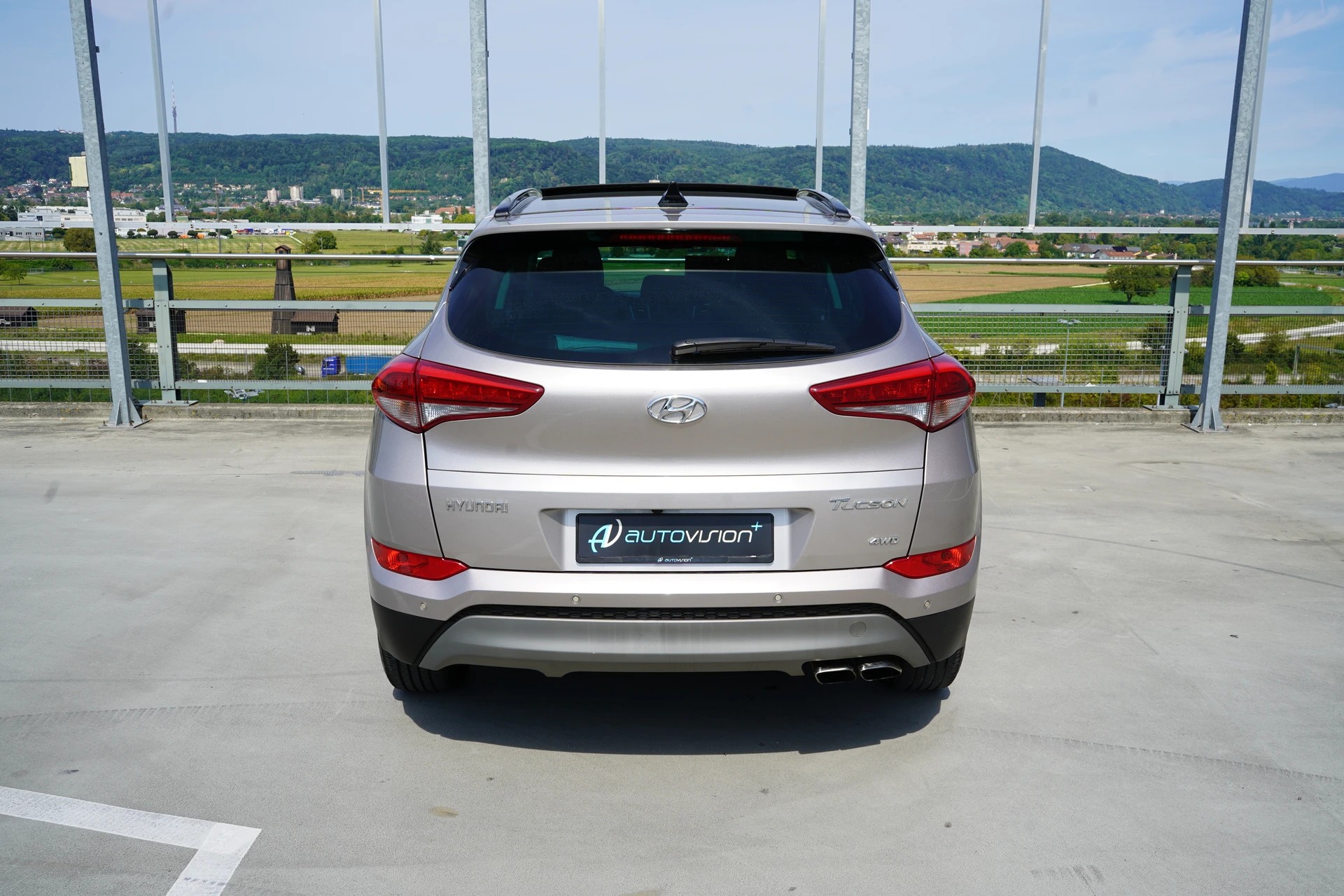 HYUNDAI TUCSCON 1.6 TGDI VERTEX 4WD AUTOMATIC l 177 PS-image-18
