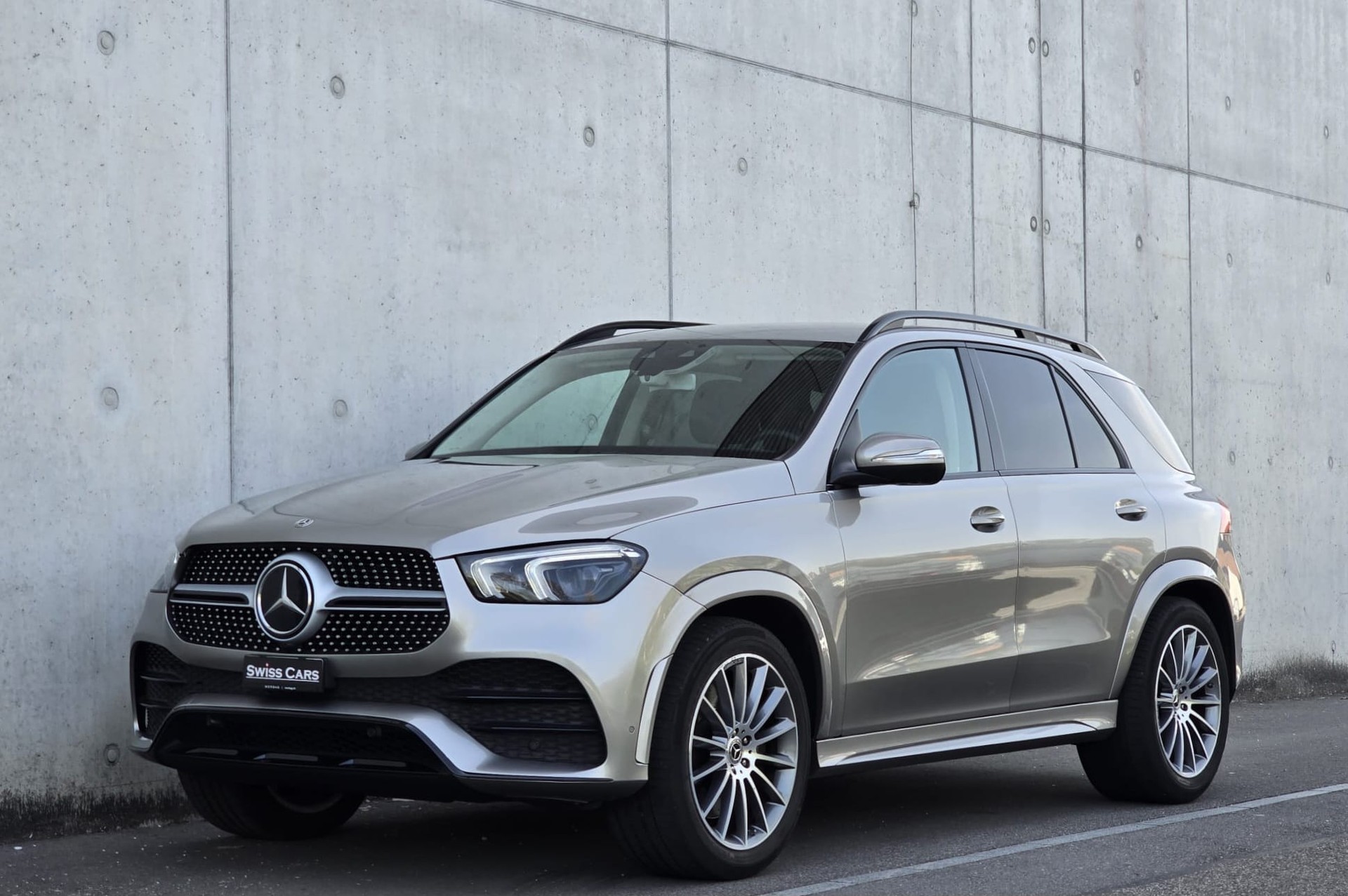 MERCEDES-BENZ GLE 450 4Matic AMG Line 9G-Tronic-image-1