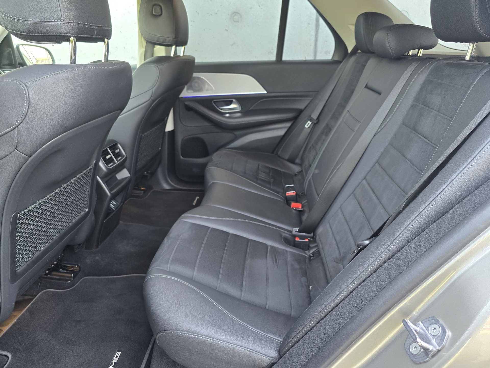 MERCEDES-BENZ GLE 450 4Matic AMG Line 9G-Tronic-image-9