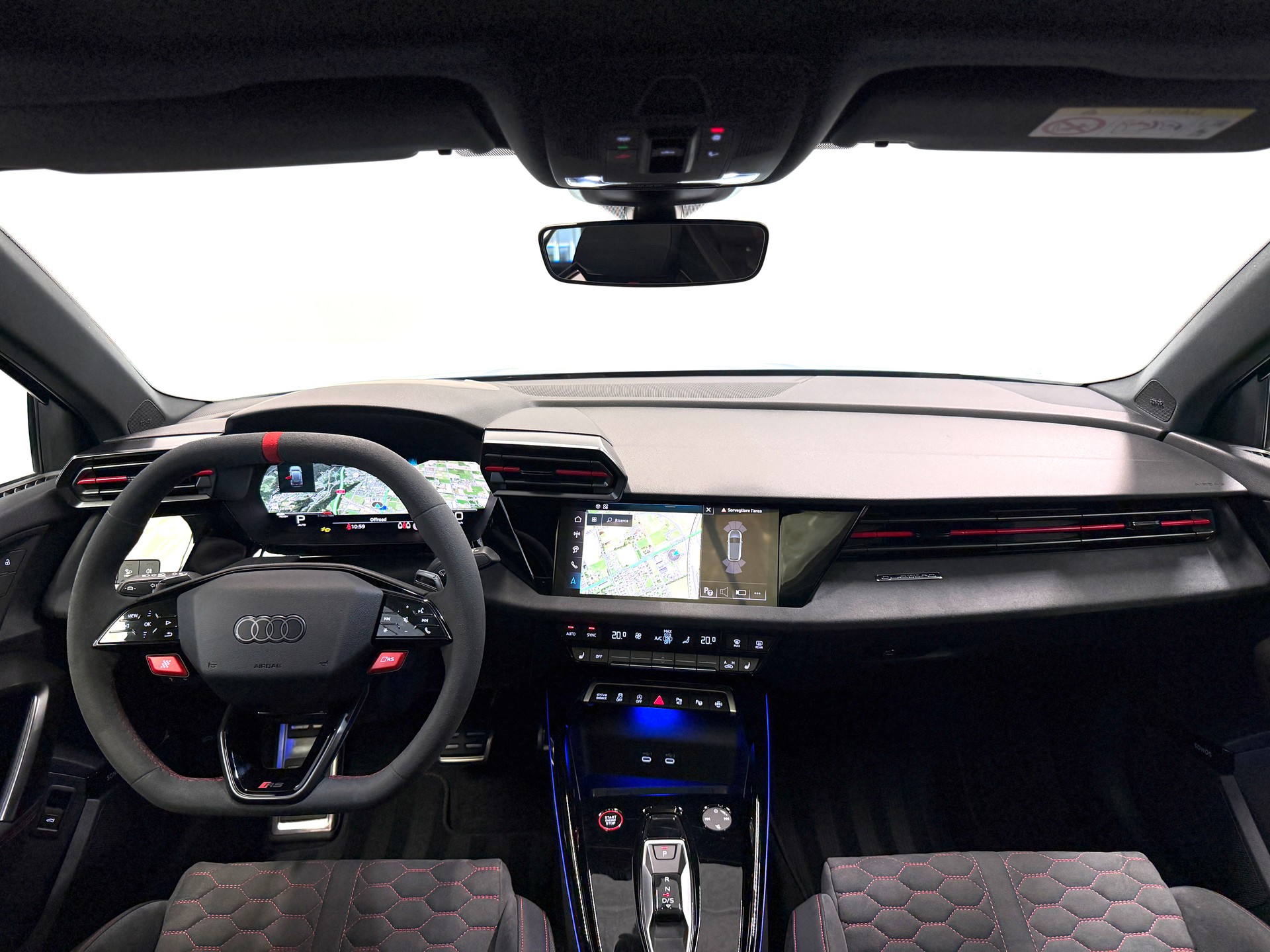 AUDI RS3 Sportback 2.5 TSI quattro S-tronic-image-8