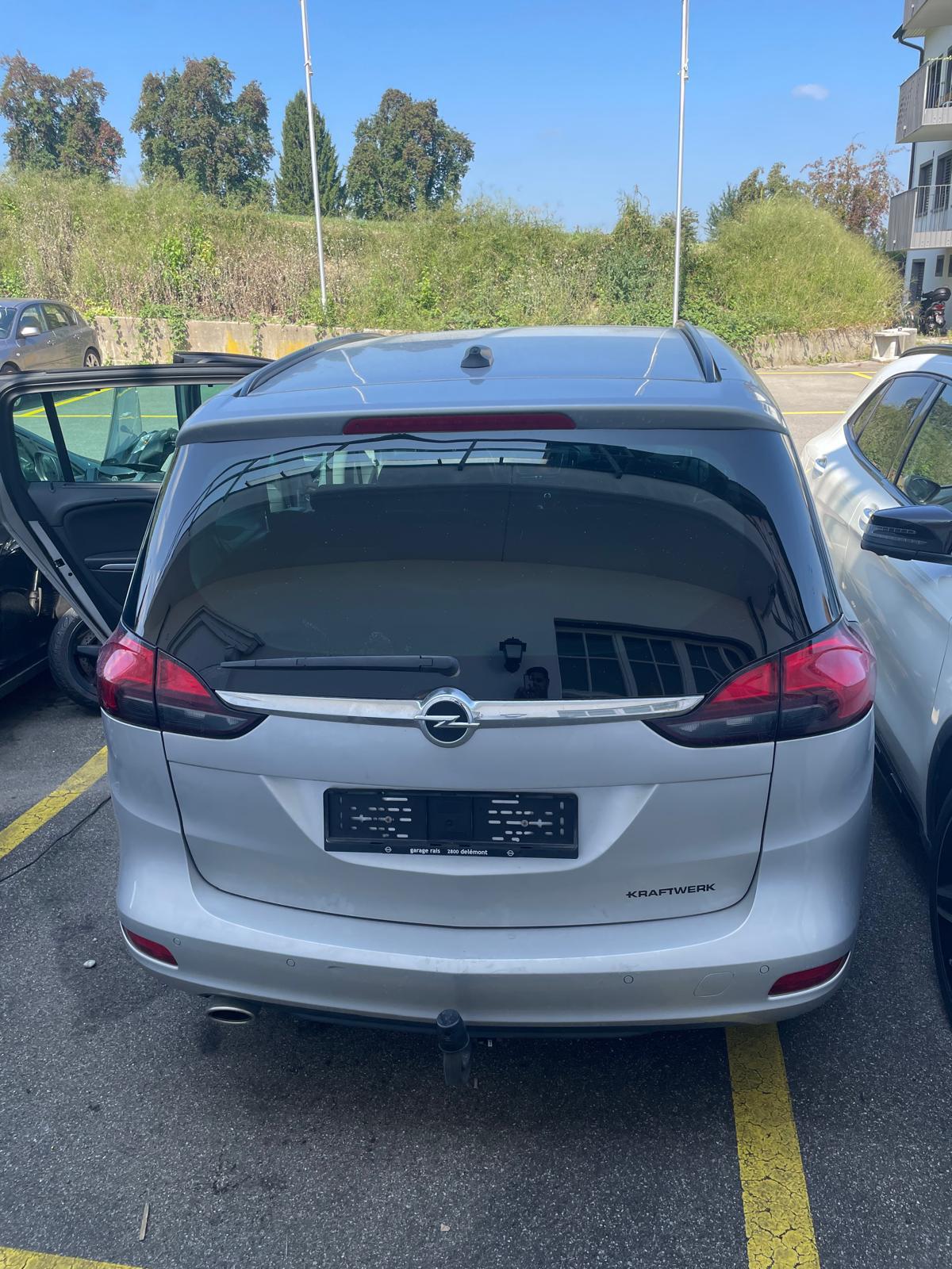 OPEL Zafira 1.6i Turbo Enjoy Automatic-image-15