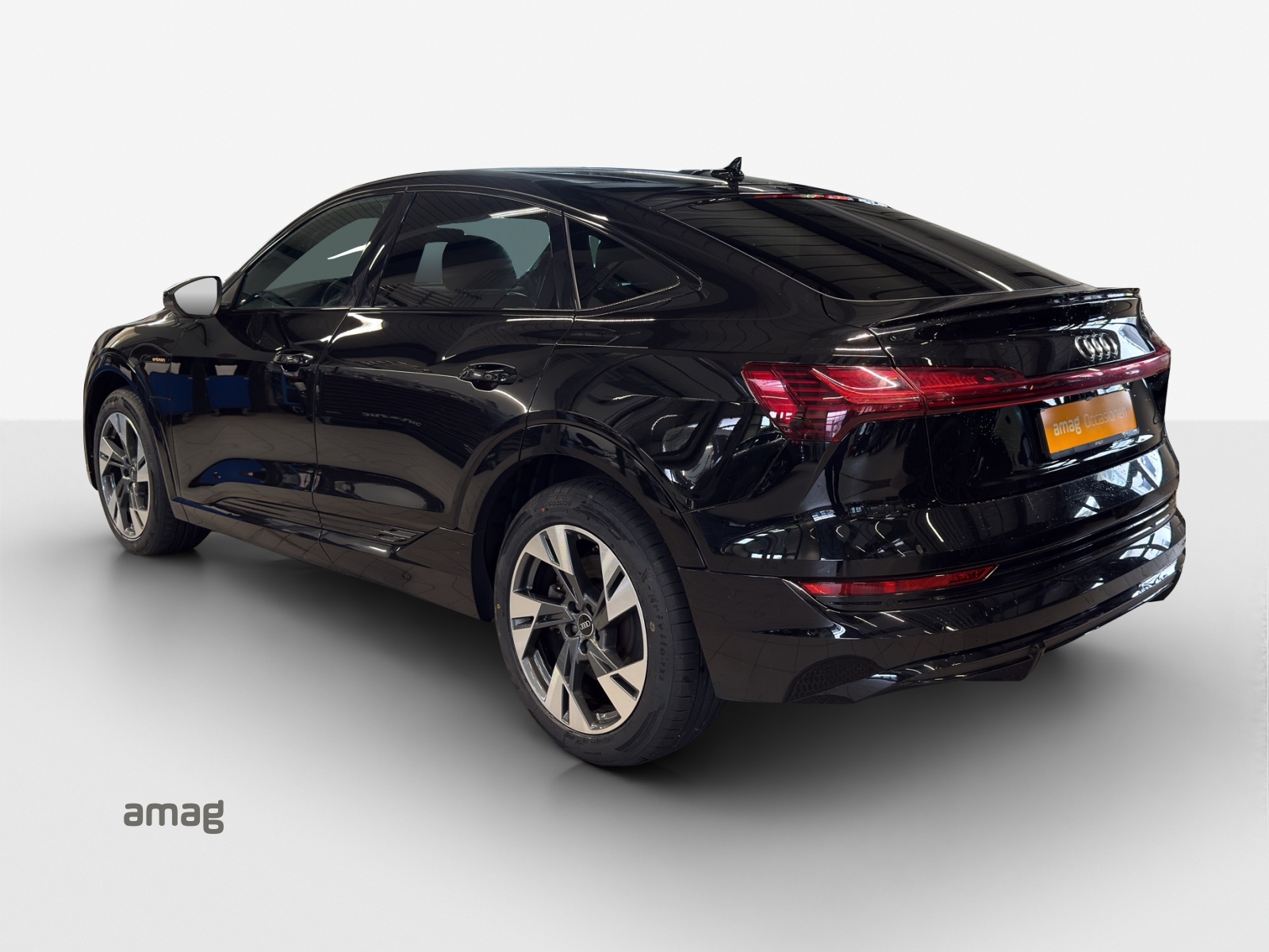 AUDI e-tron 50 Sportback S Line Attraction quattro-image-2