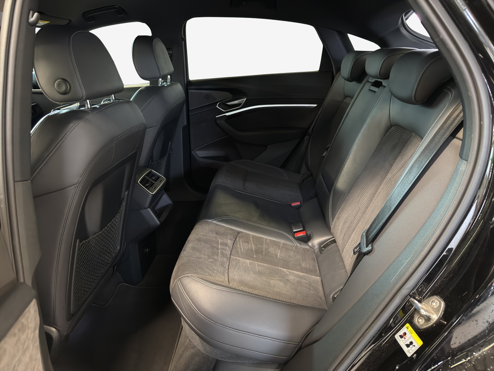 AUDI e-tron 50 Sportback S Line Attraction quattro-image-12