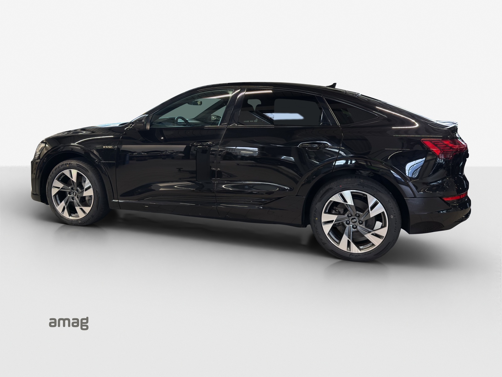 AUDI e-tron 50 Sportback S Line Attraction quattro-image-1