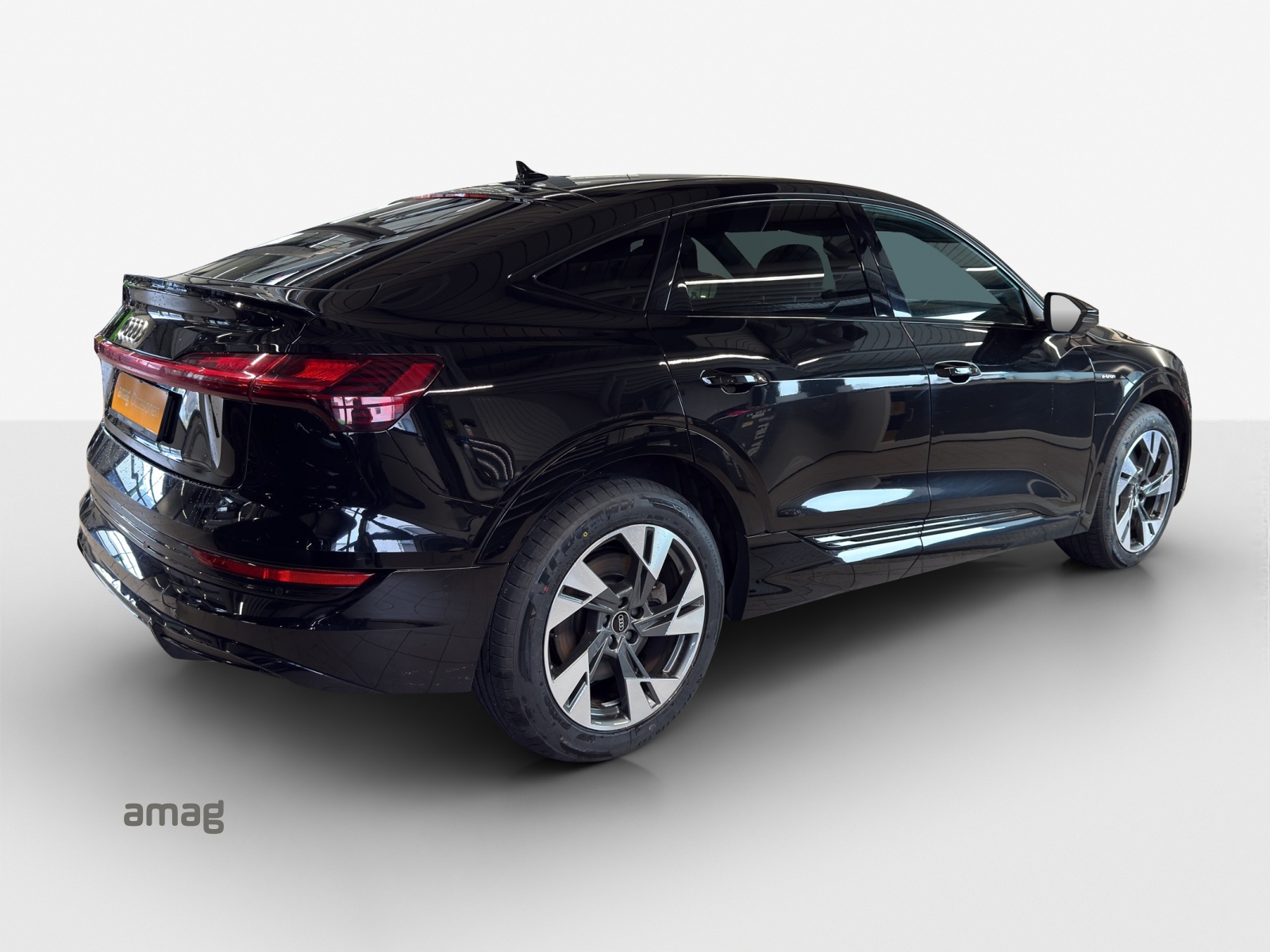 AUDI e-tron 50 Sportback S Line Attraction quattro-image-5