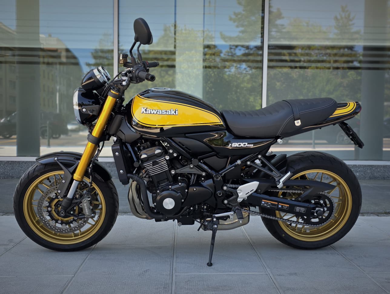 KAWASAKI Z 900 RS SE-showroom-element-1