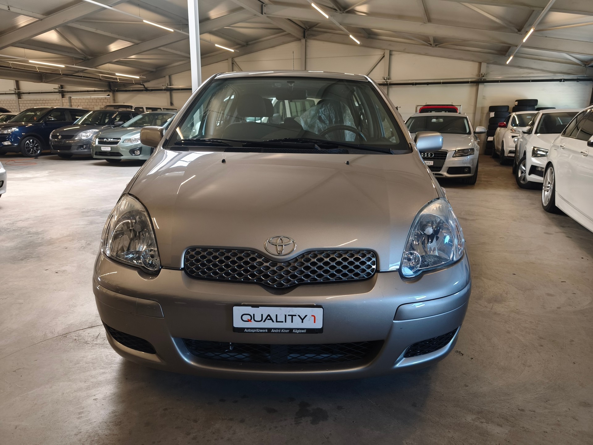 TOYOTA Yaris 1.3 Linea Sol-image-0