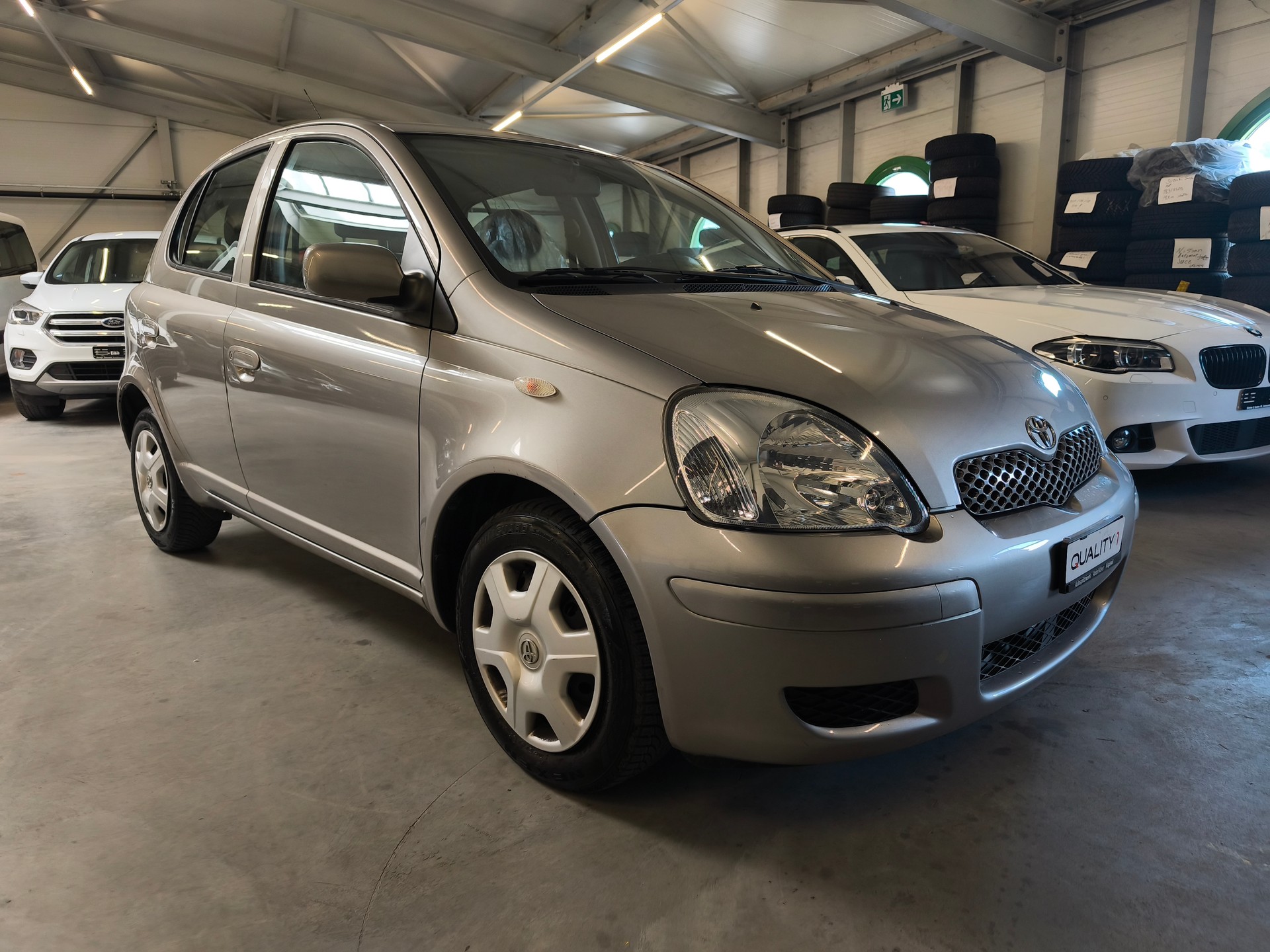 TOYOTA Yaris 1.3 Linea Sol-image-1