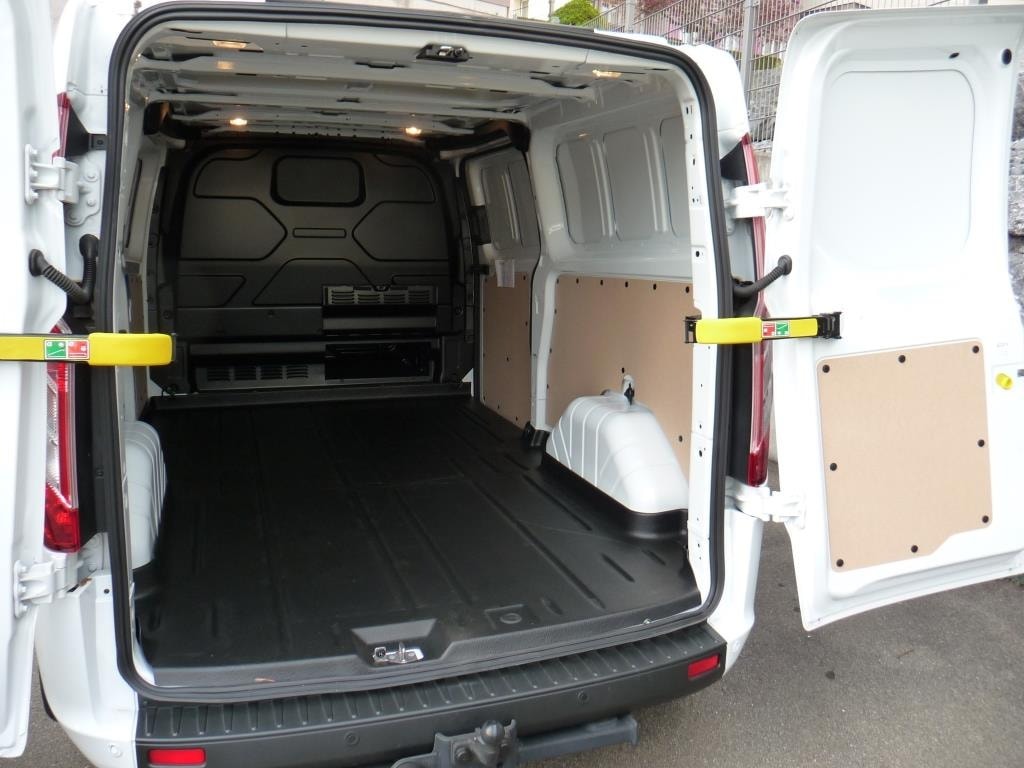 FORD Transit Custom Van 320 L2H1 Trend (Anhängekupplung, Doppelflügeltüren)-image-9