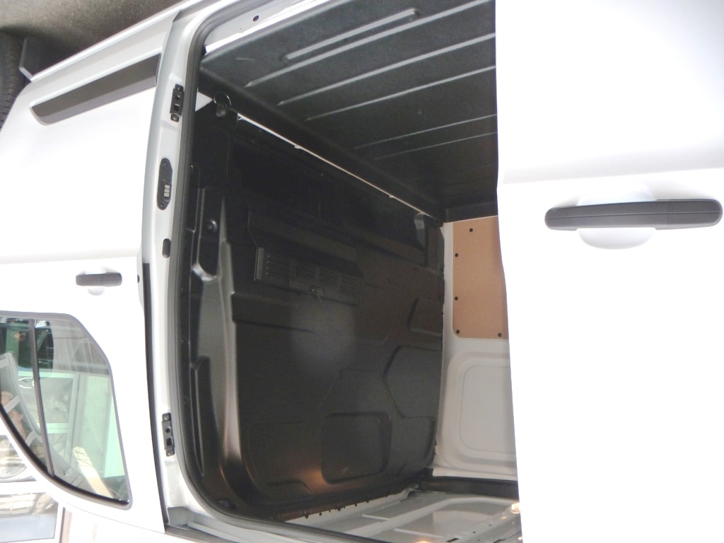 FORD Transit Custom Van 320 L2H1 Trend (Anhängekupplung, Doppelflügeltüren)-image-11