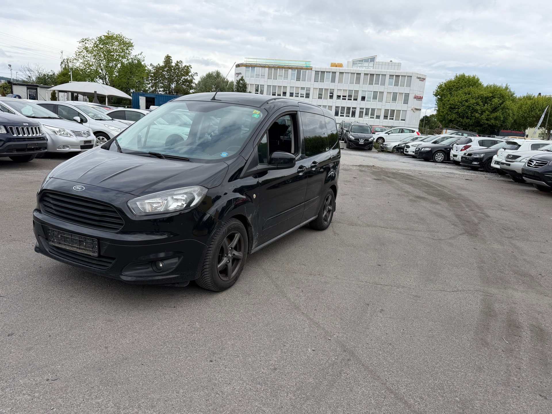 FORD Tourneo Courier 1.0 SCTi Trend
