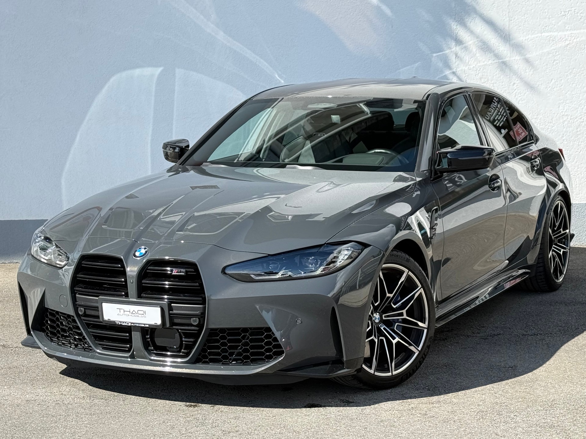 BMW M3 Competition-showroom-element-1
