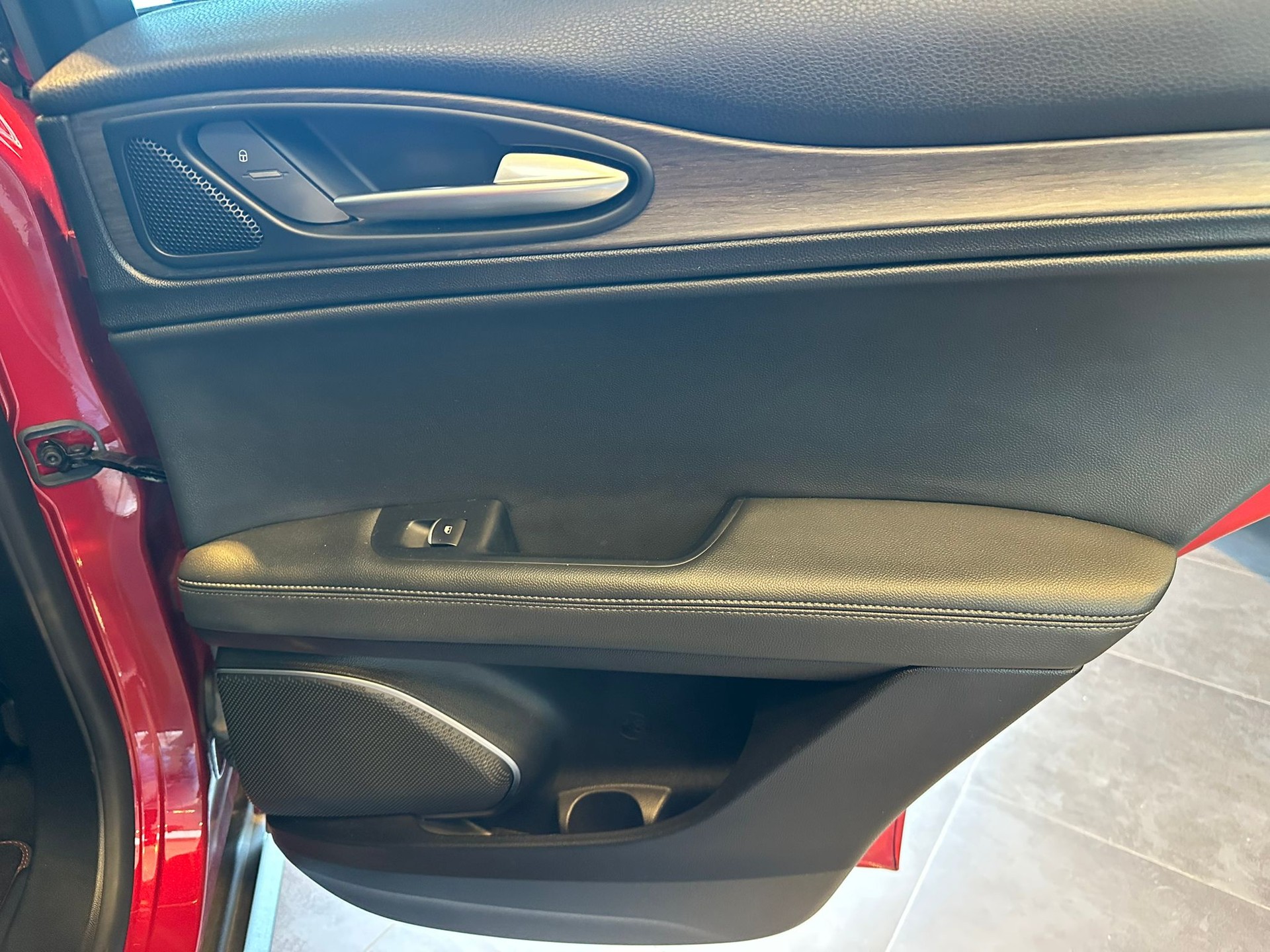 ALFA ROMEO Stelvio 2.0 First Edition Q4 Automatic-image-18
