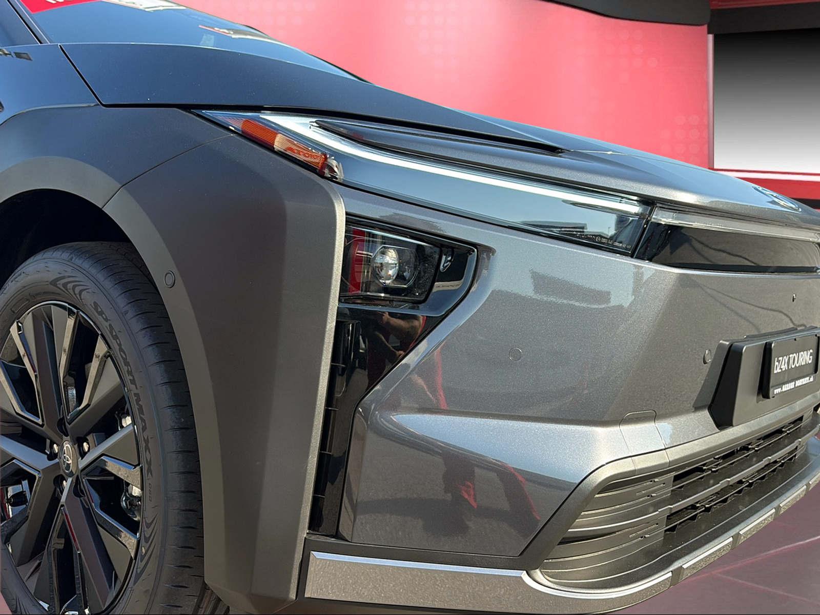 TOYOTA bZ4X Touring Premium AWD-image-12