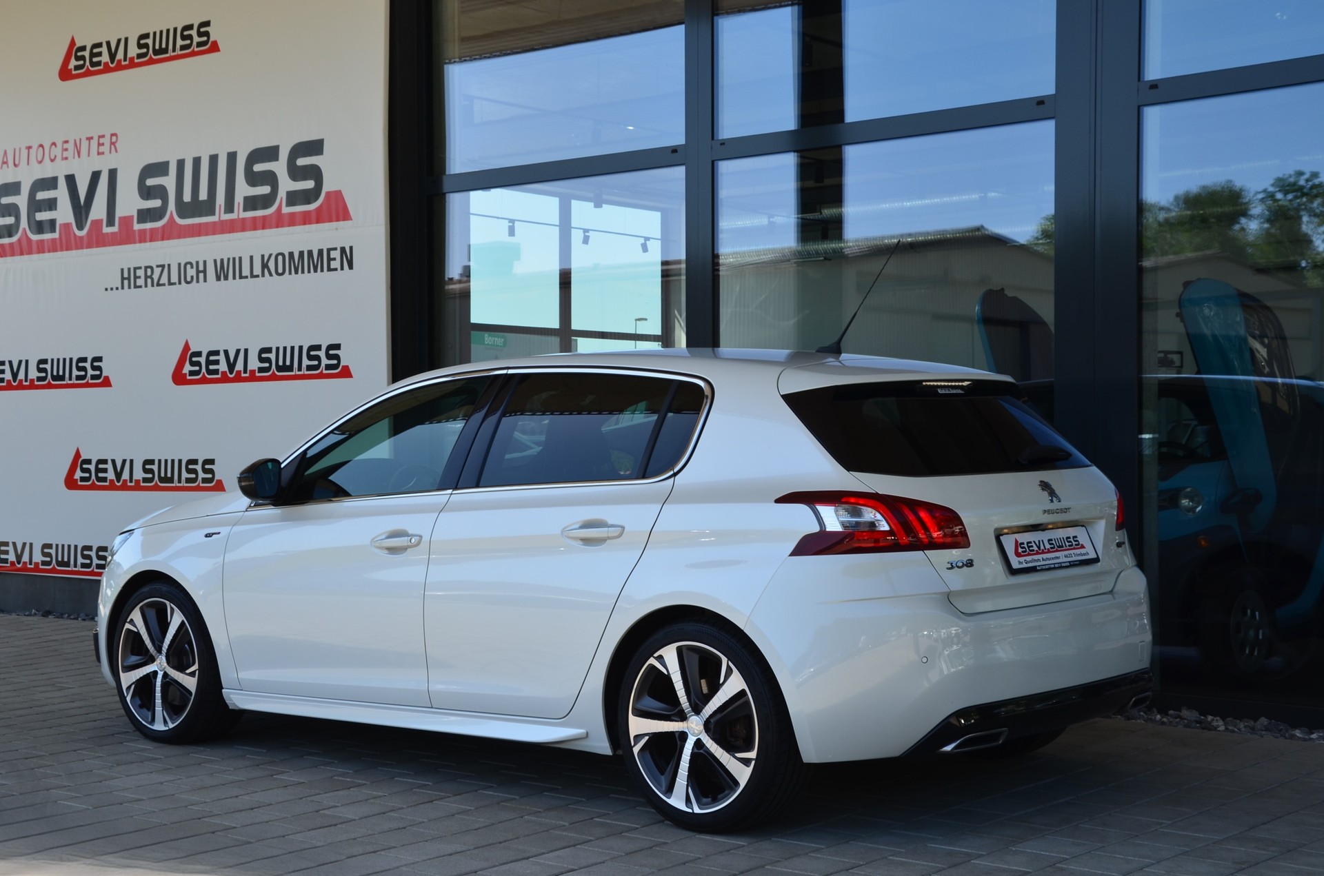 PEUGEOT 308 2.0 BlueHDI GT Automatic*Frisch ab MFK,1 Jahr oder 20000km Garantie auf Motor und Getriebe*-image-5