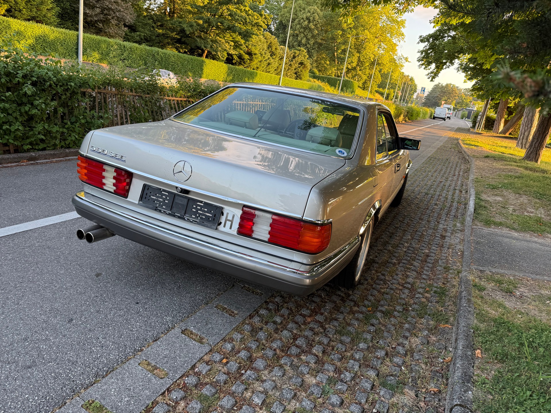MERCEDES-BENZ 560 SEC Automatic-image-8
