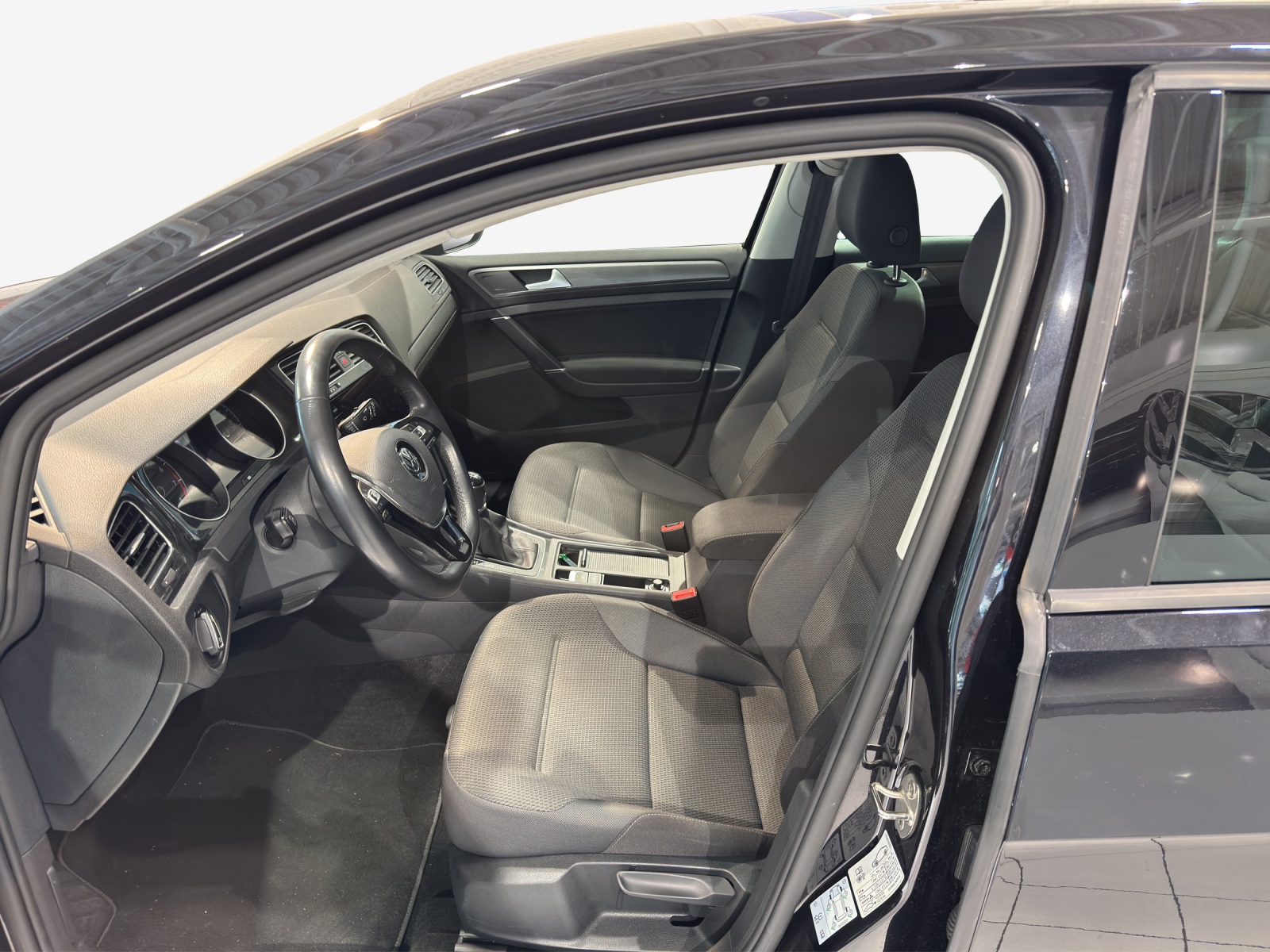 VW Golf 1.5 TSI EVO Edition 45-image-7