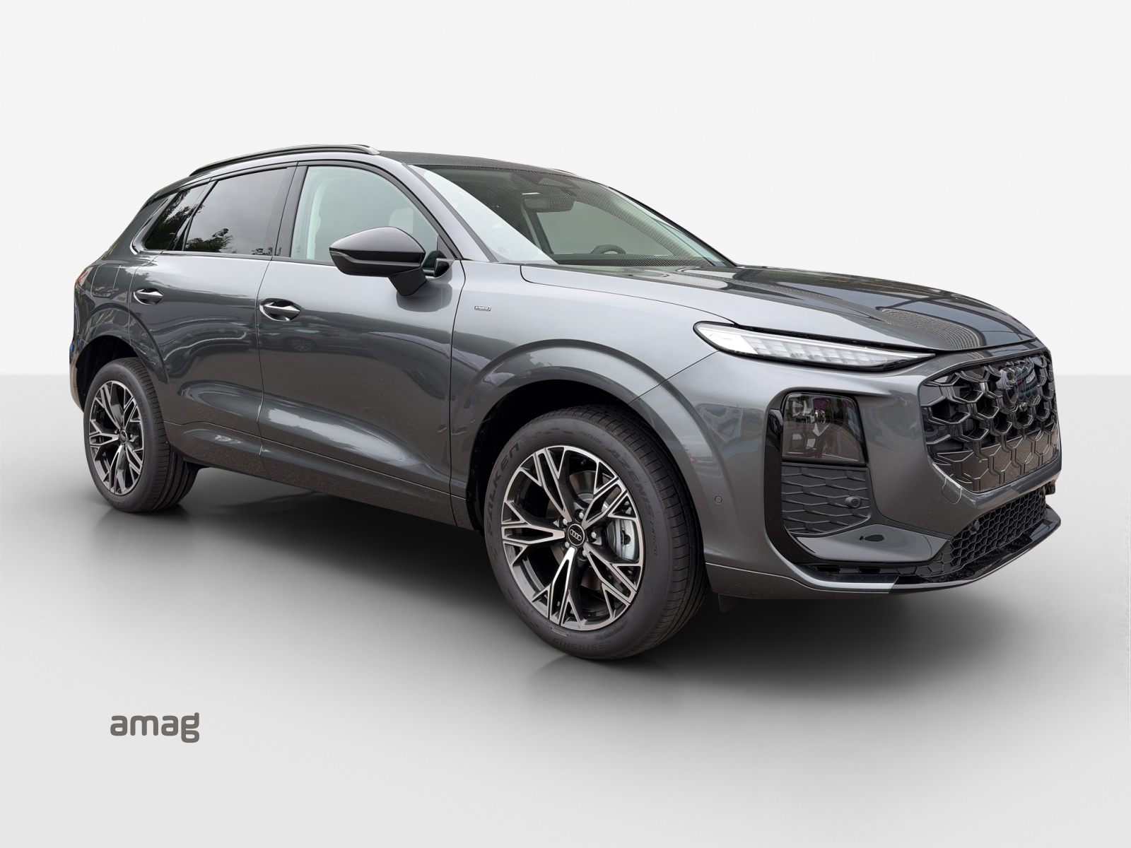 AUDI Q3 SUV e-hybrid 200 kW S tronig-image-5