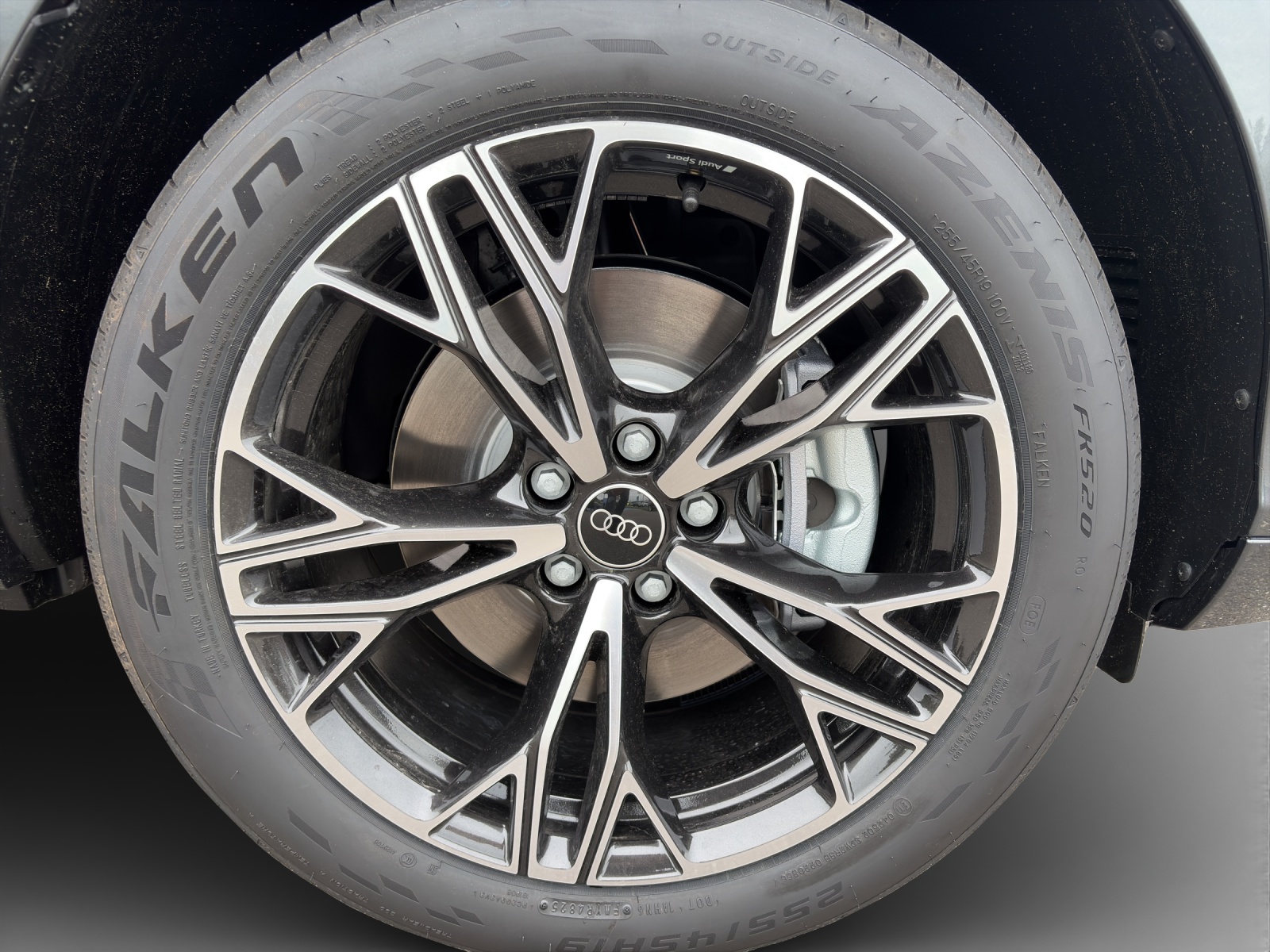 AUDI Q3 SUV e-hybrid 200 kW S tronig-image-13