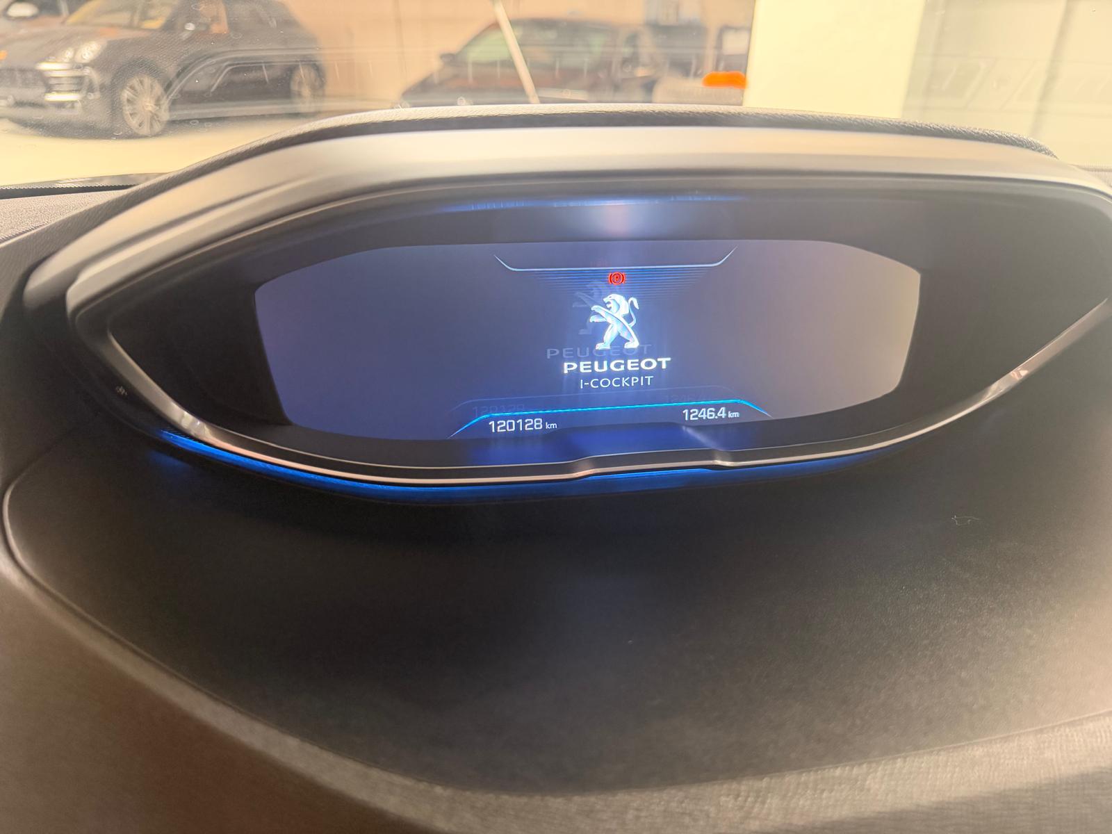 PEUGEOT 3008 1.6 THP Allure EAT-image-9
