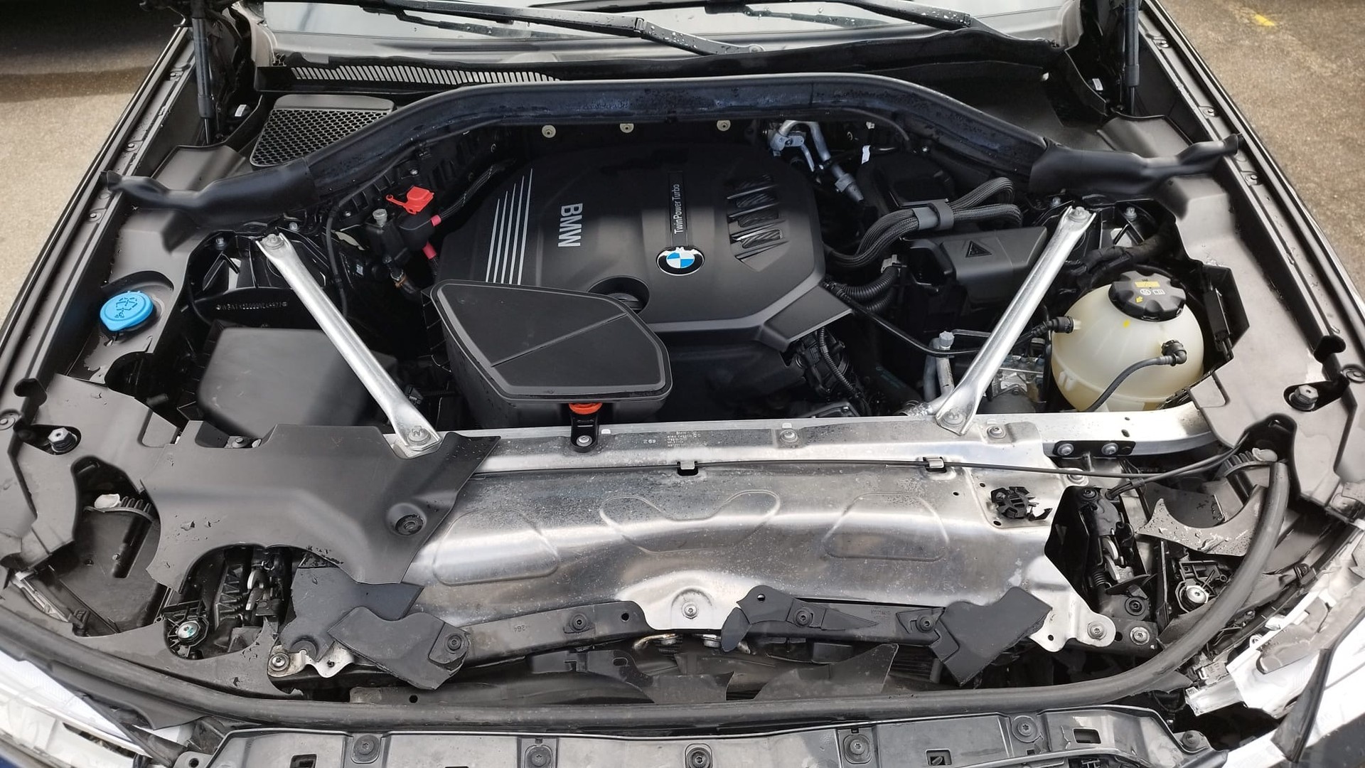 BMW X3 xDrive 20d Individual Luxury Line Steptronic-image-11