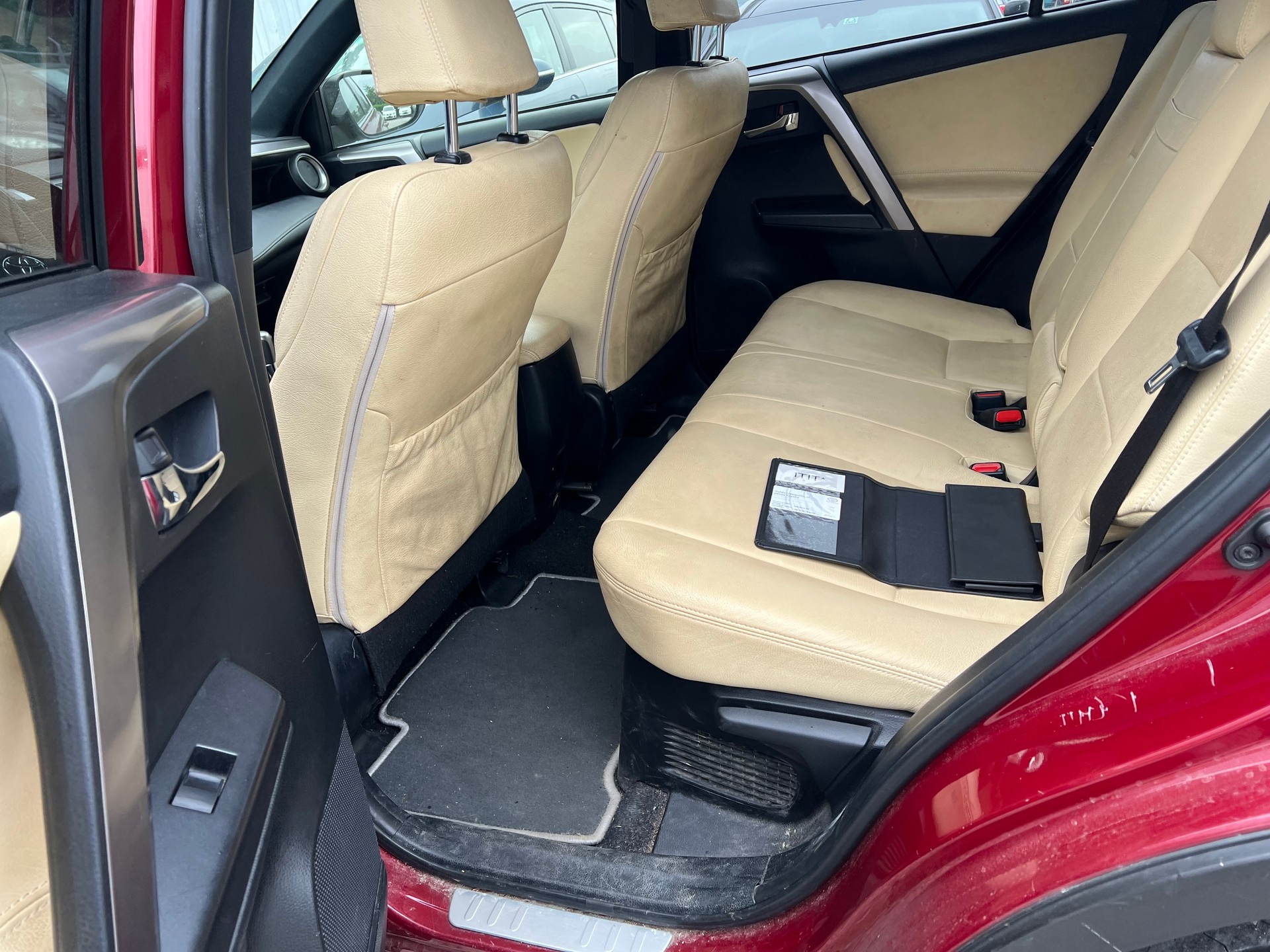 TOYOTA RAV-4 2.5 HSD Premium e-CVT 2WD-image-6