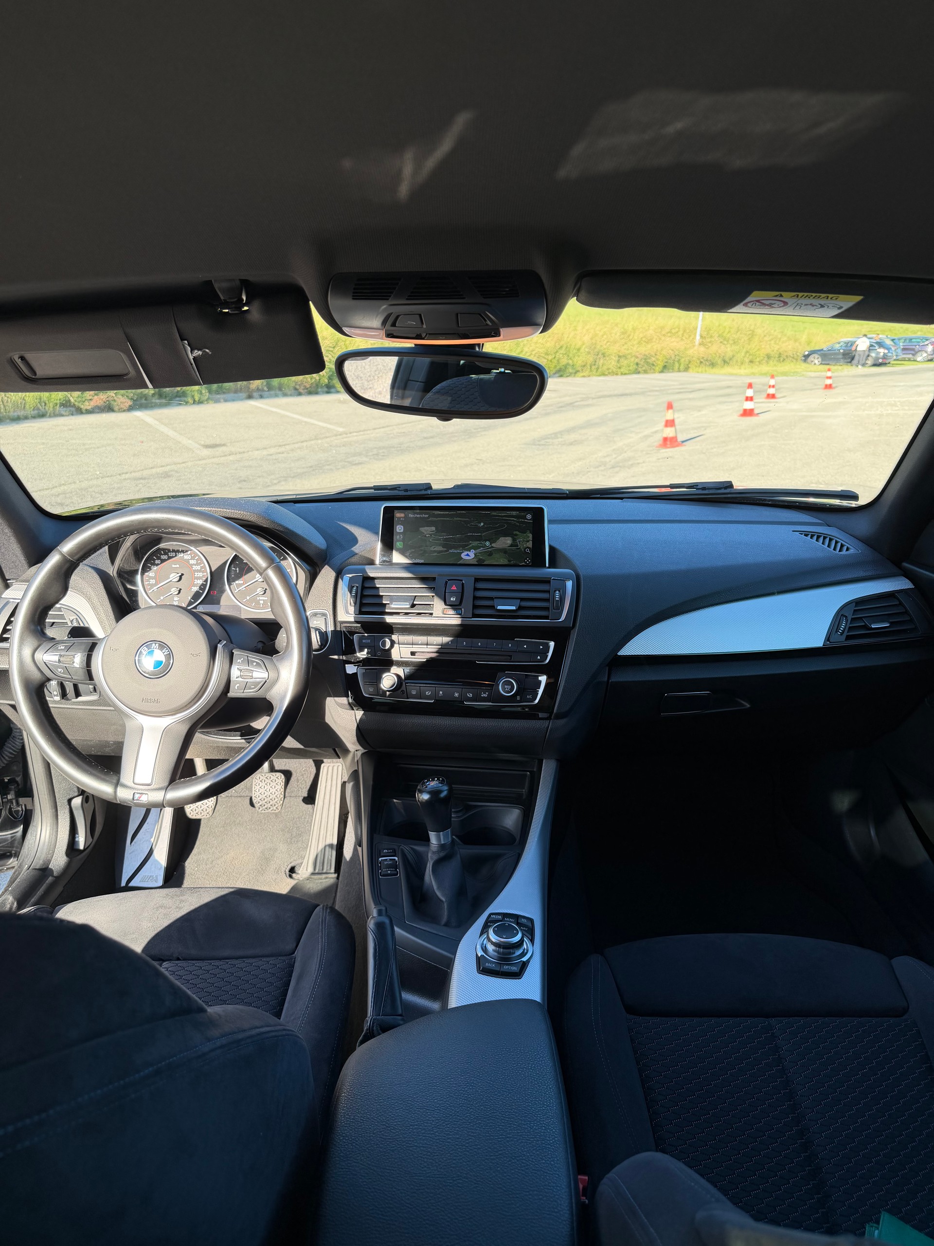BMW M235i-image-5