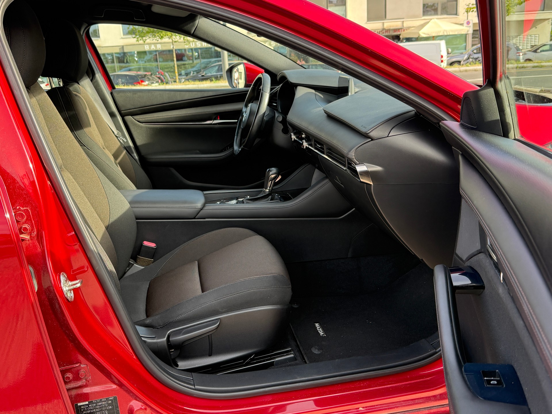 MAZDA 3 Hatchback SKYACTIV-G M Hybrid 122 Ambition Automat-image-17