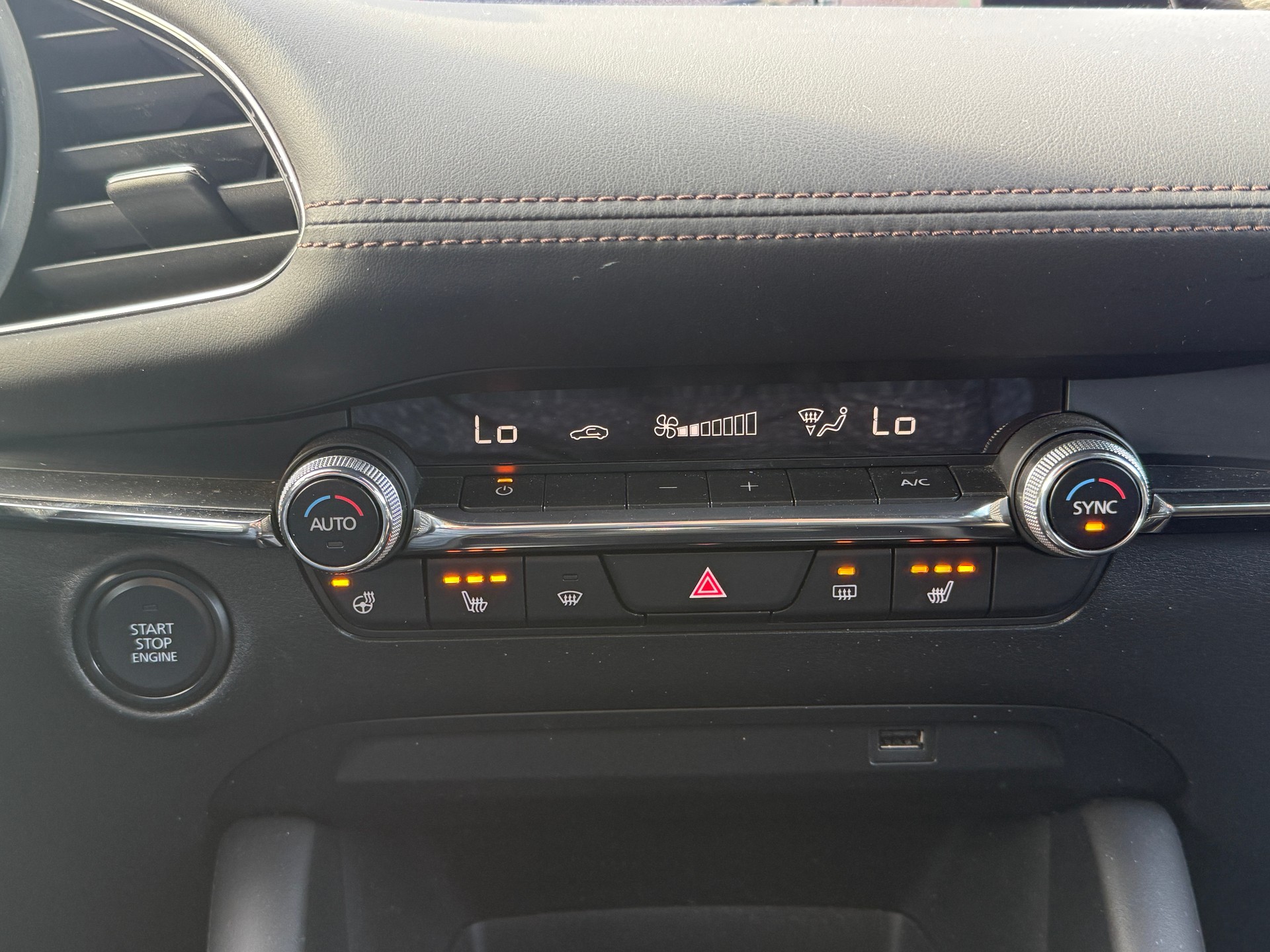 MAZDA 3 Hatchback SKYACTIV-G M Hybrid 122 Ambition Automat-image-20