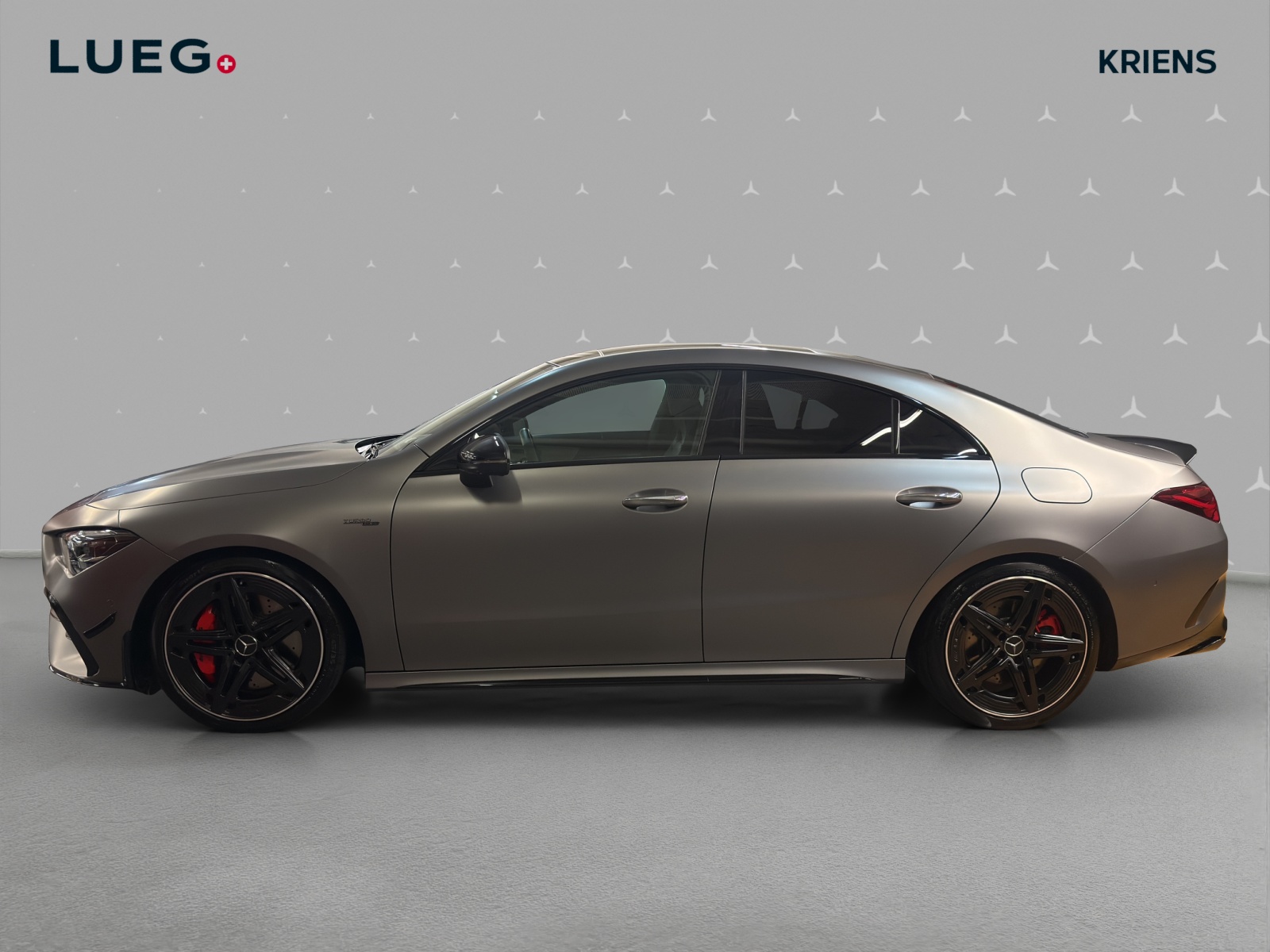 MERCEDES-BENZ CLA 35 4M - AMG / 360 Grad Kamera / Panorama-Dach / Head-Up Display-image-1