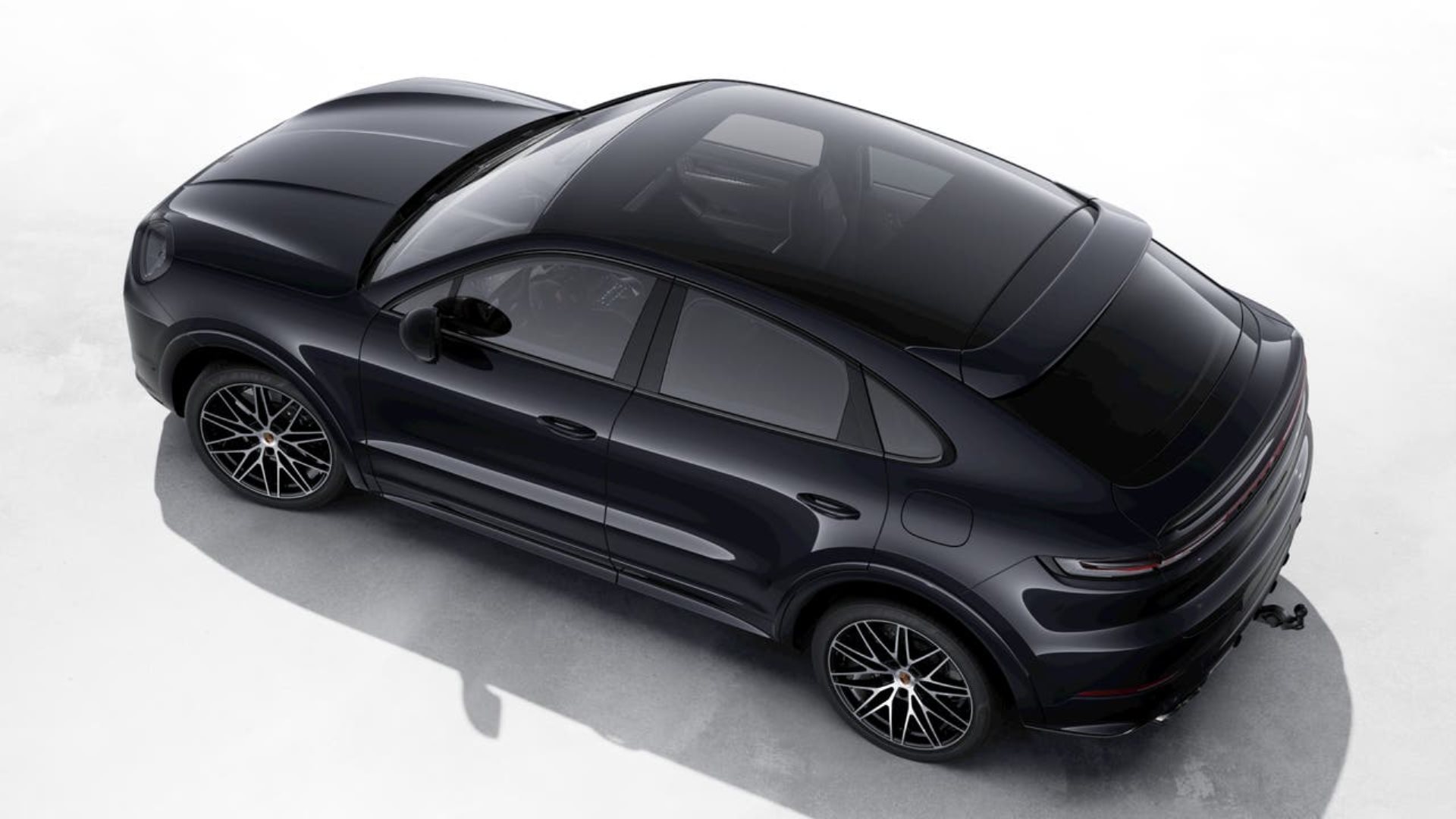 PORSCHE Cayenne E-Hybrid Coupé Black Edition-image-3