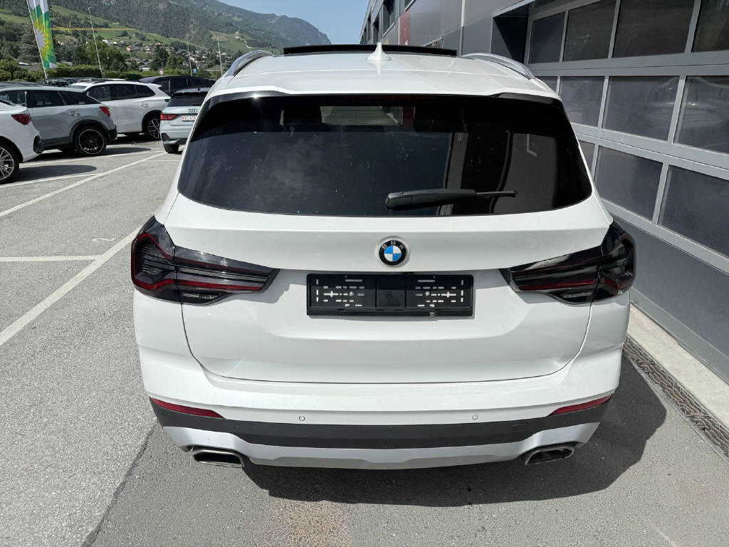 BMW X3 30d xDrive - CH-image-7