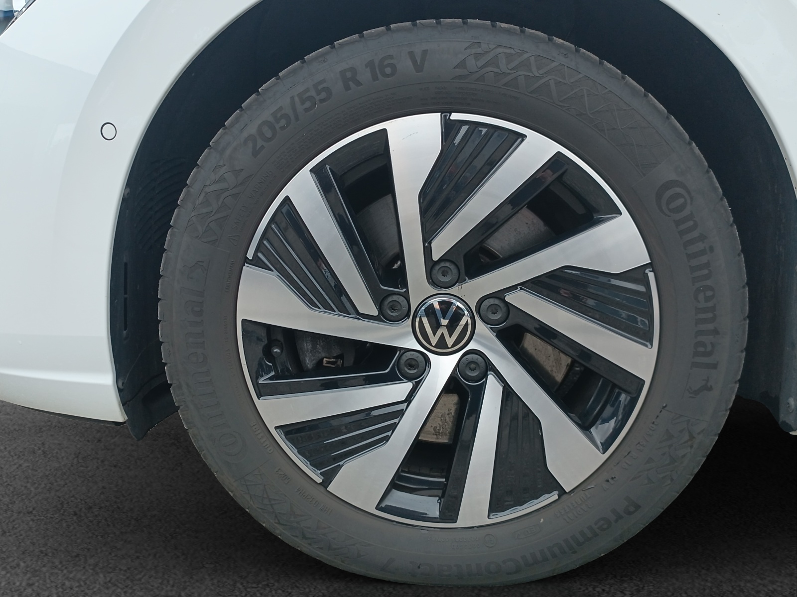 VW Golf 1.4 TSI PHEV Selection-image-15