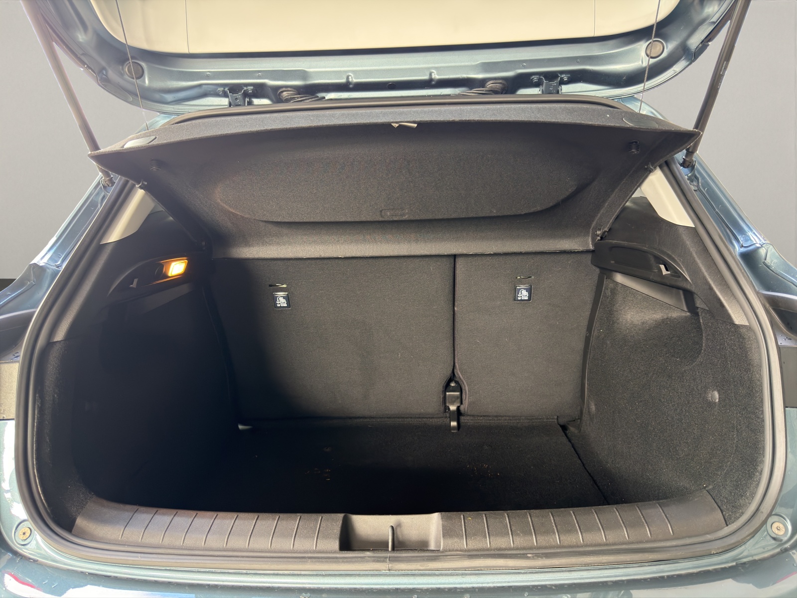 FIAT Tipo 1.5 Hybrid Swiss Edition-image-15
