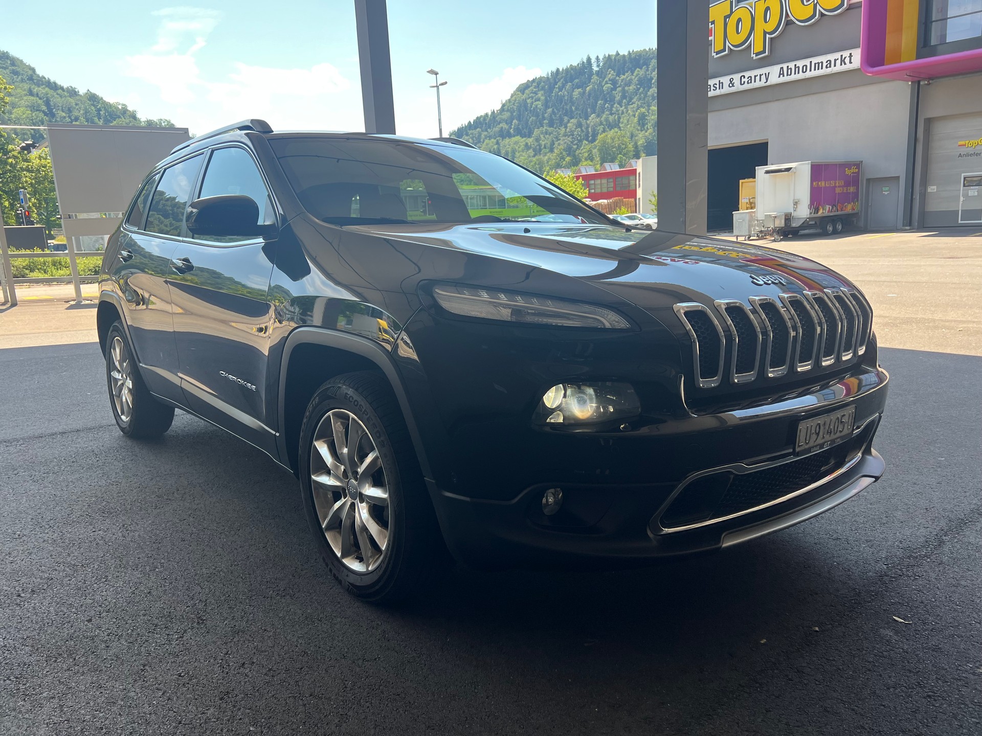 JEEP Cherokee 2.0TD Limited AWD Active Drive II 9ATX-image-0