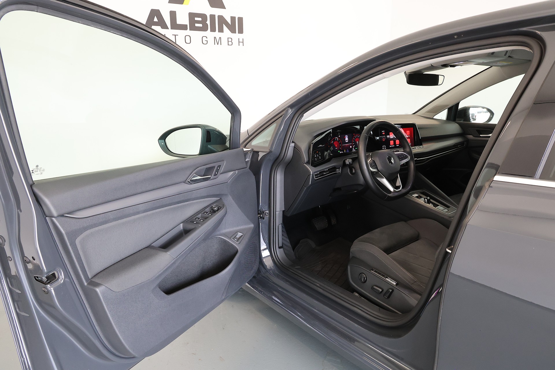 VW Golf 1.4 TSI PHEV Style DSG-image-6